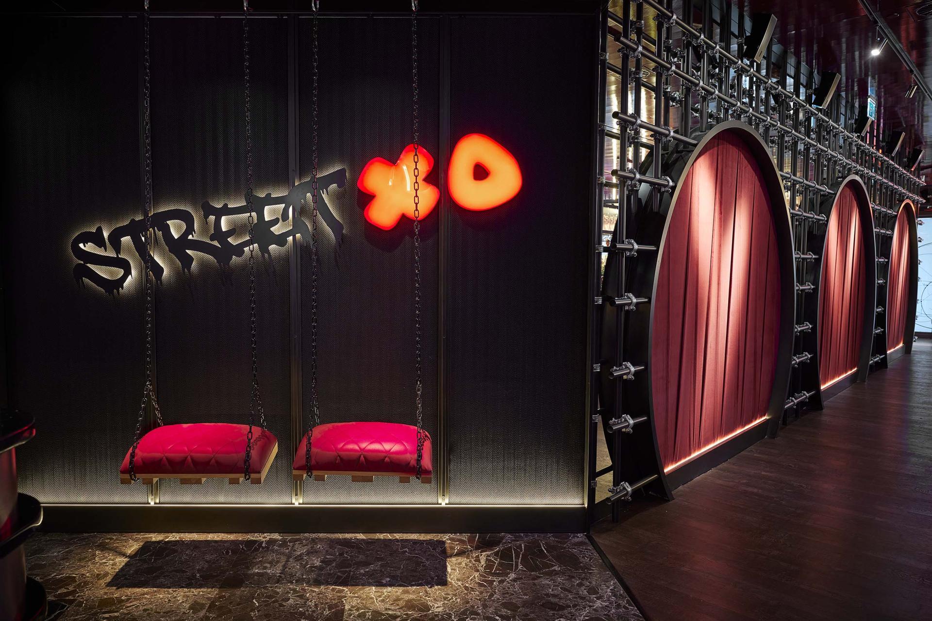 London Design Awards Winner - StreetXO Madrid