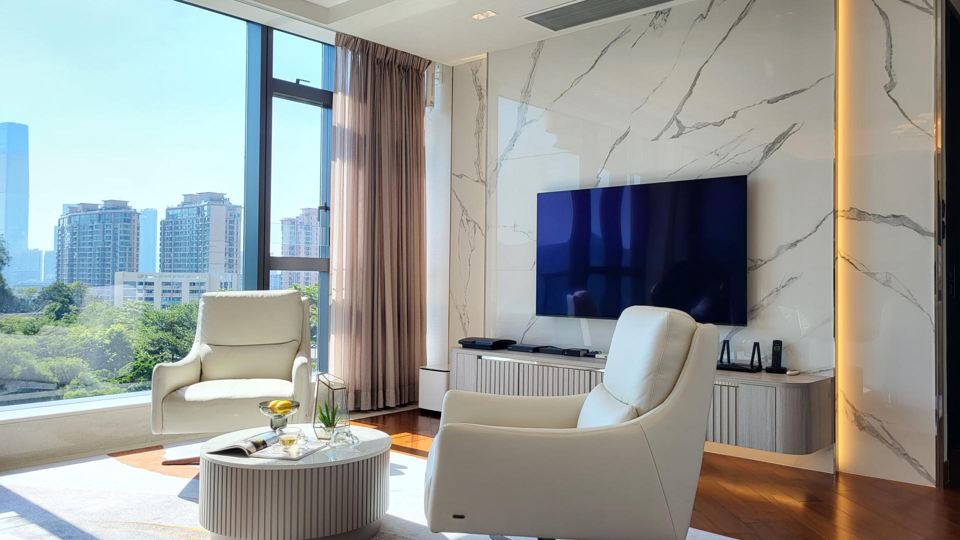 London Design Awards Winner - ULTIMA