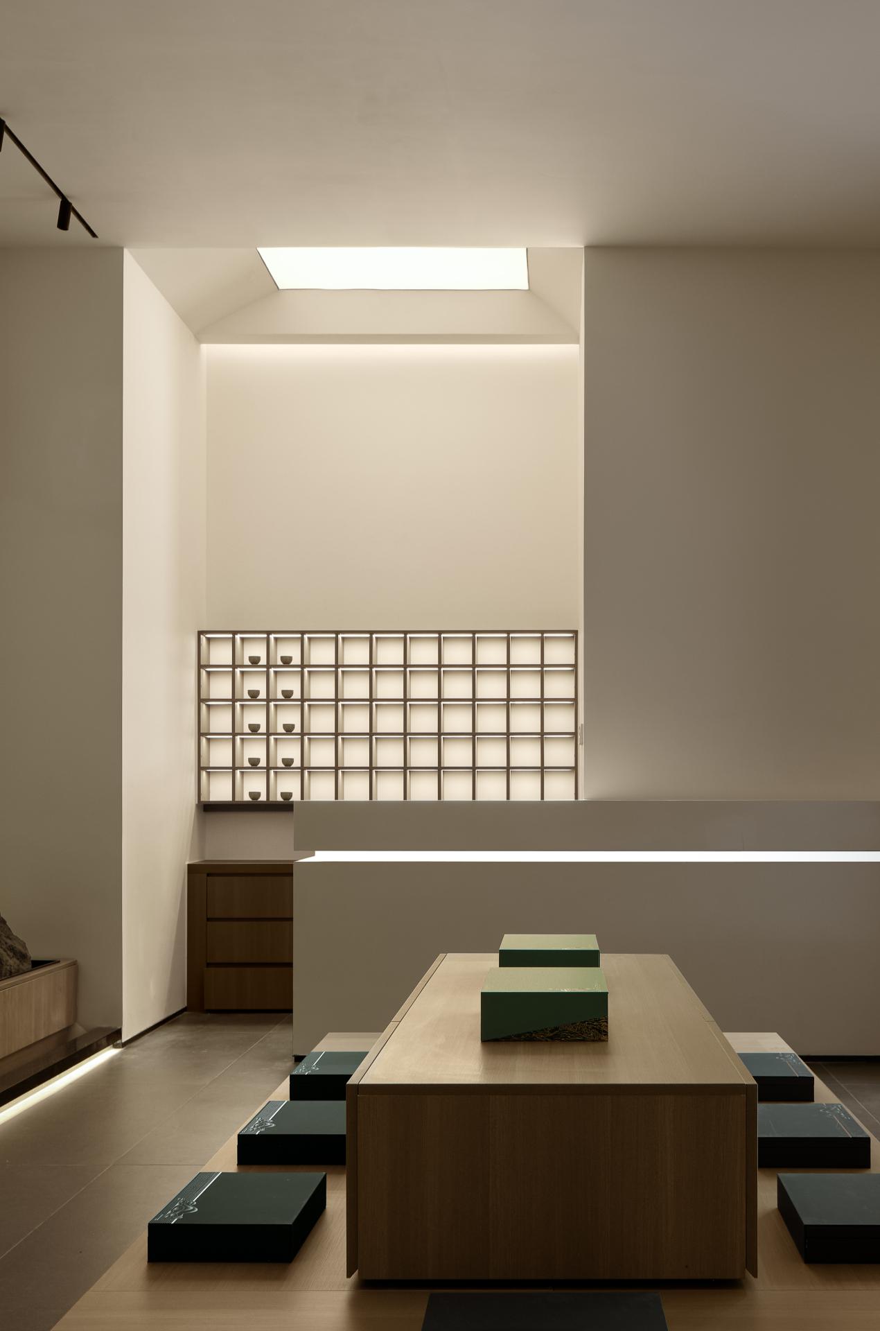 London Design Awards Winner - Pin She Life Hall