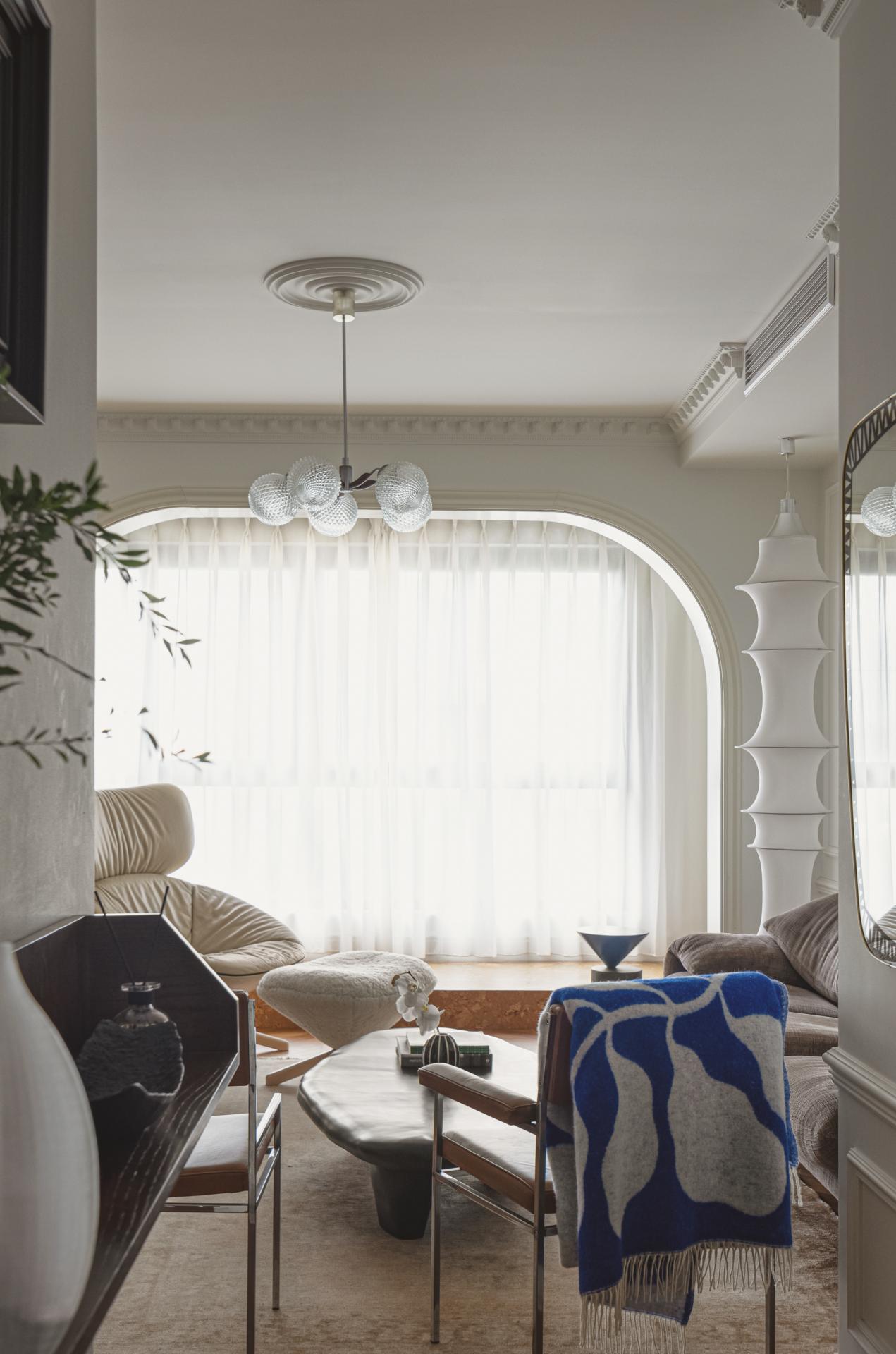 London Design Awards Winner - Brumes