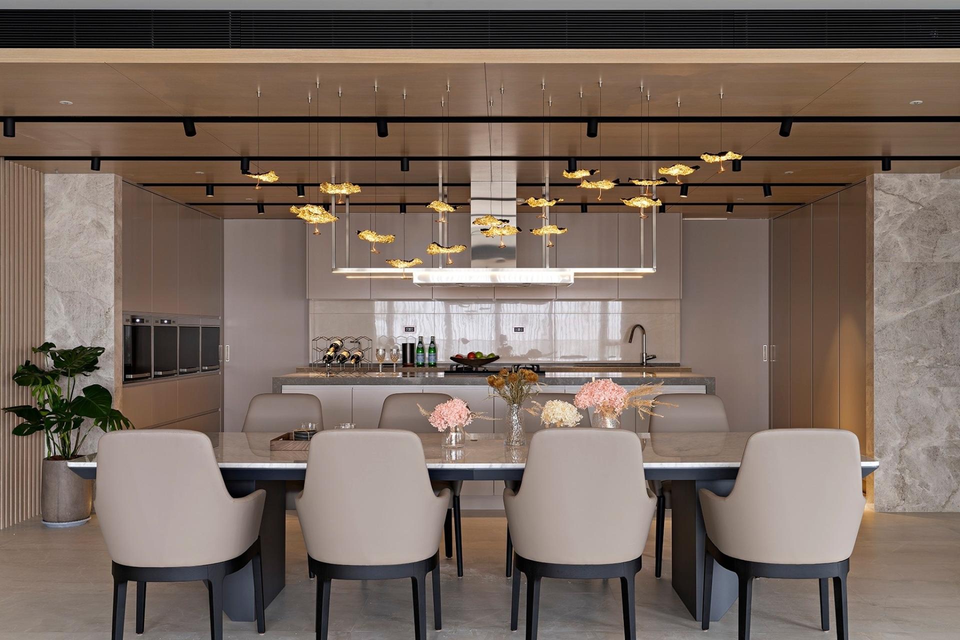 London Design Awards Winner - Delightful Elegance