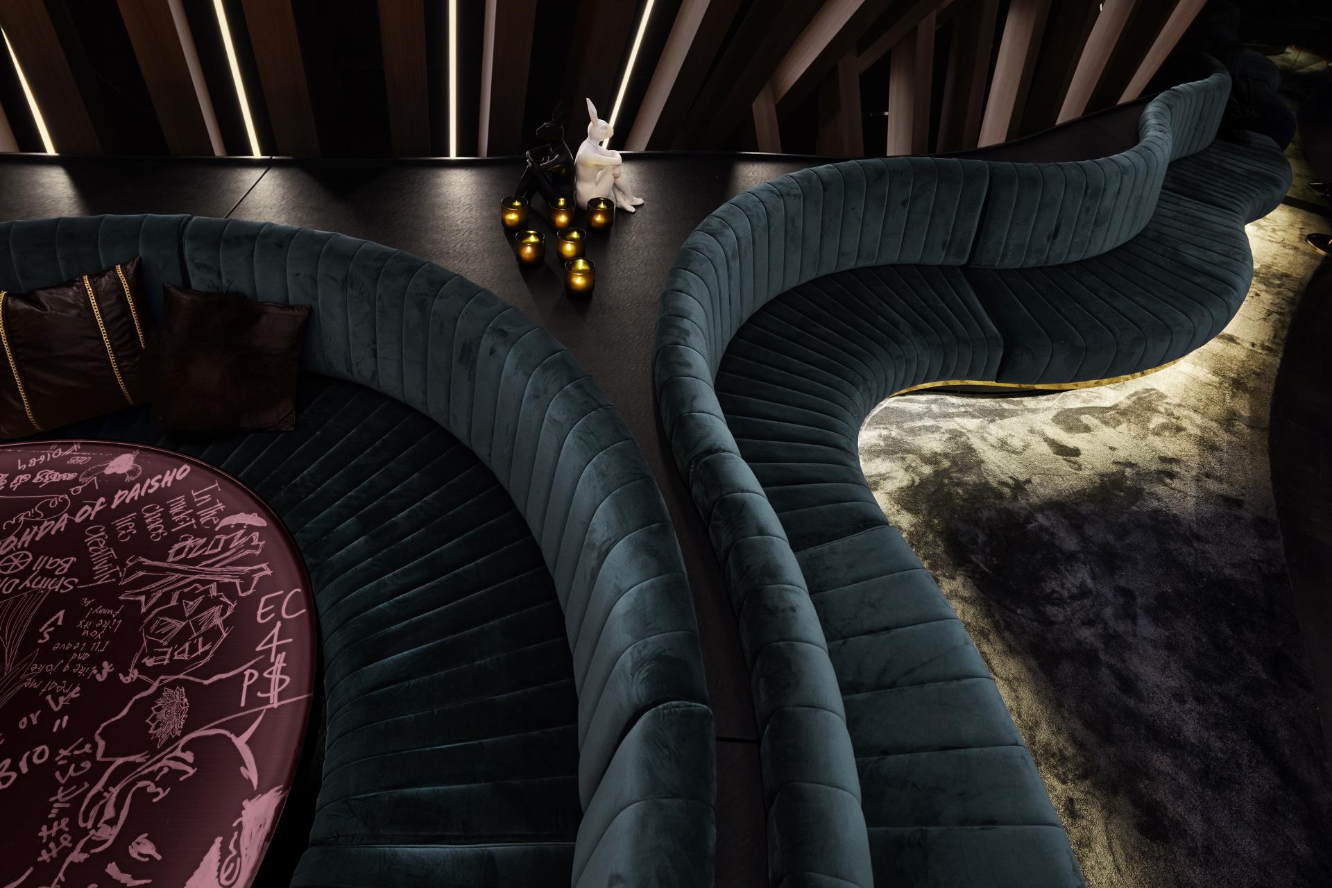London Design Awards Winner - Curious