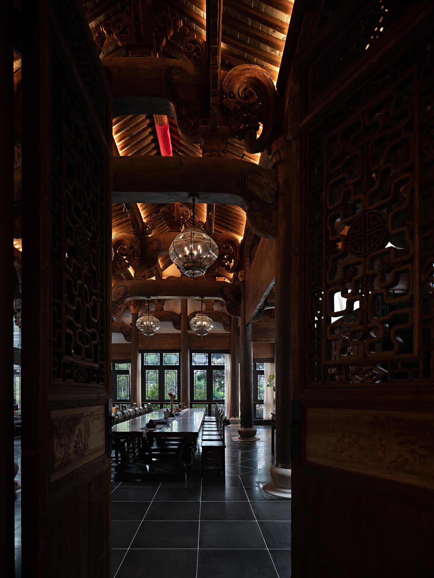 London Design Awards Winner - Hengdian Longjing Puyu Villa