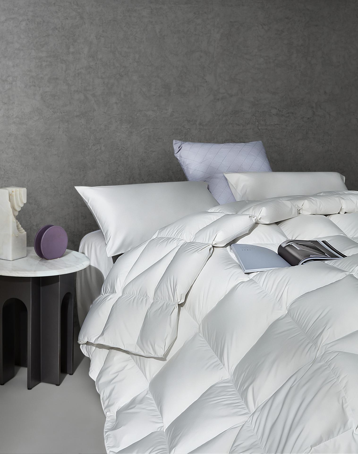 London Design Awards Winner - Super Soft & Skin-friendly Quilt