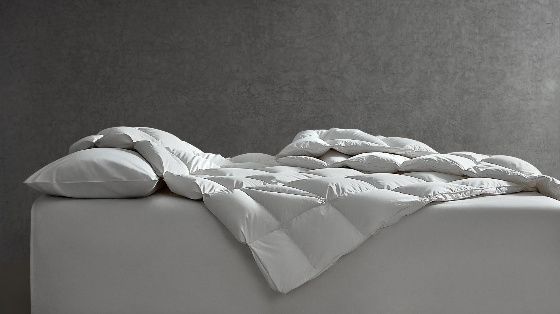 London Design Awards Winner - Super Soft & Skin-friendly Quilt