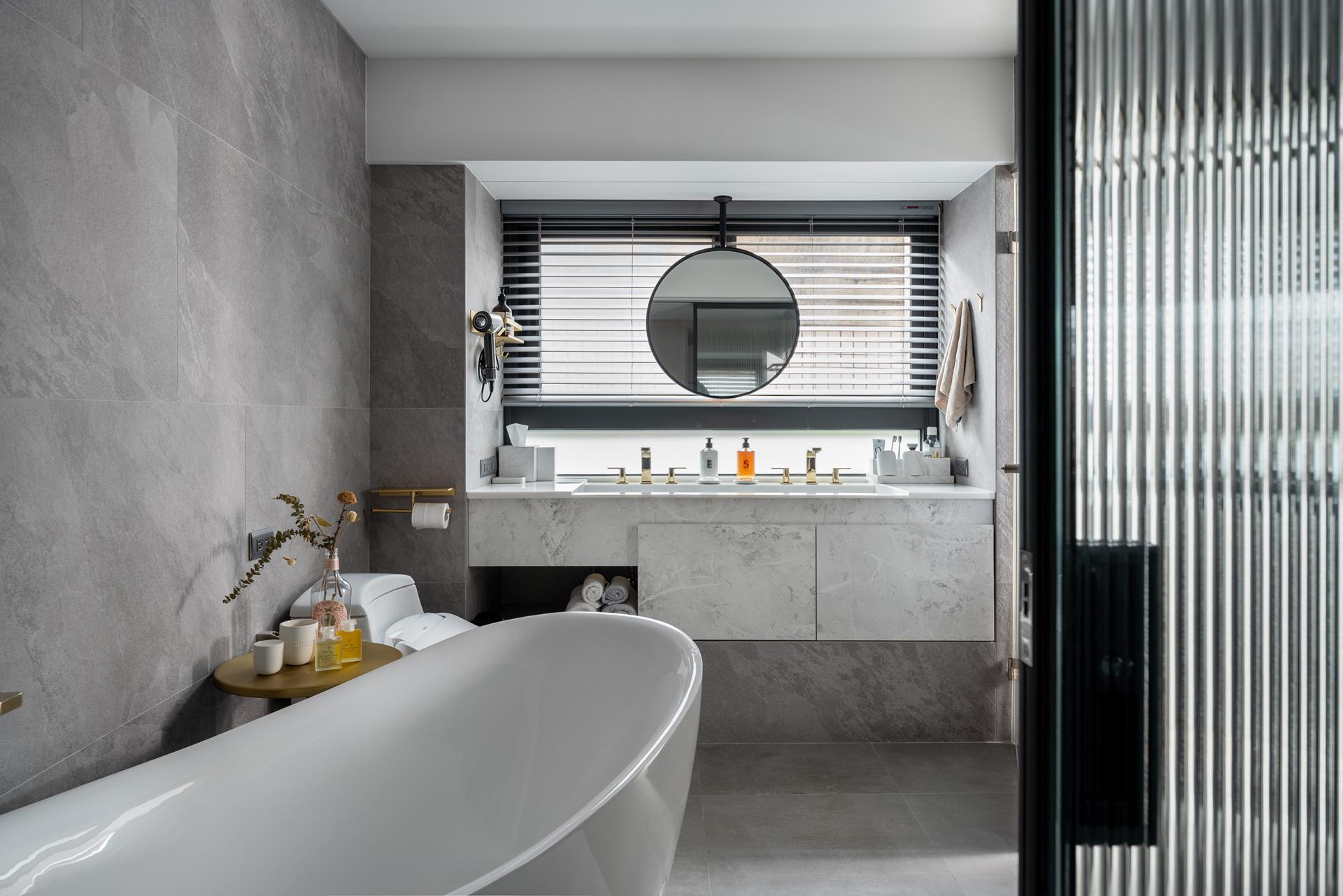 London Design Awards Winner - Charming Days