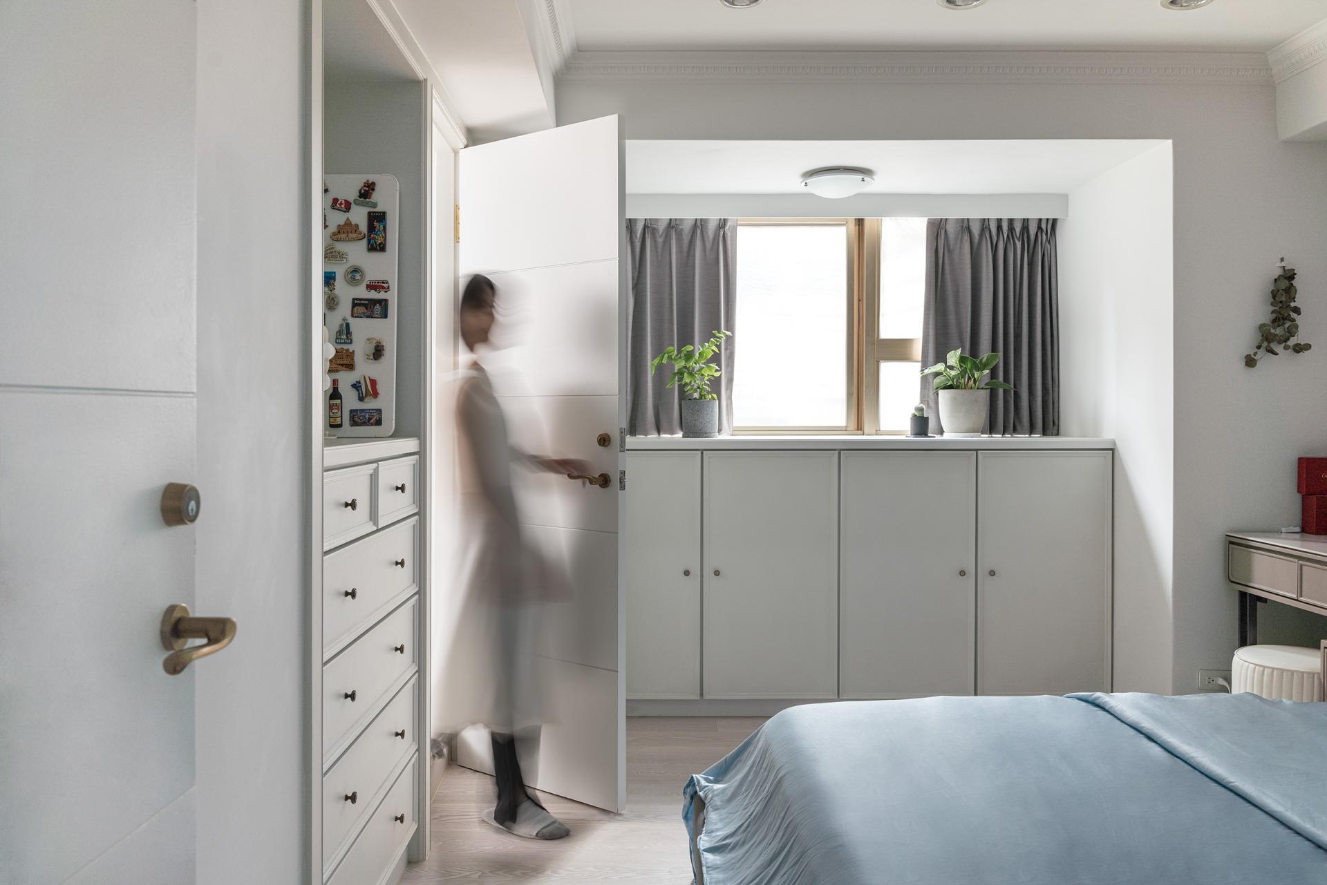 London Design Awards Winner - Charming Days