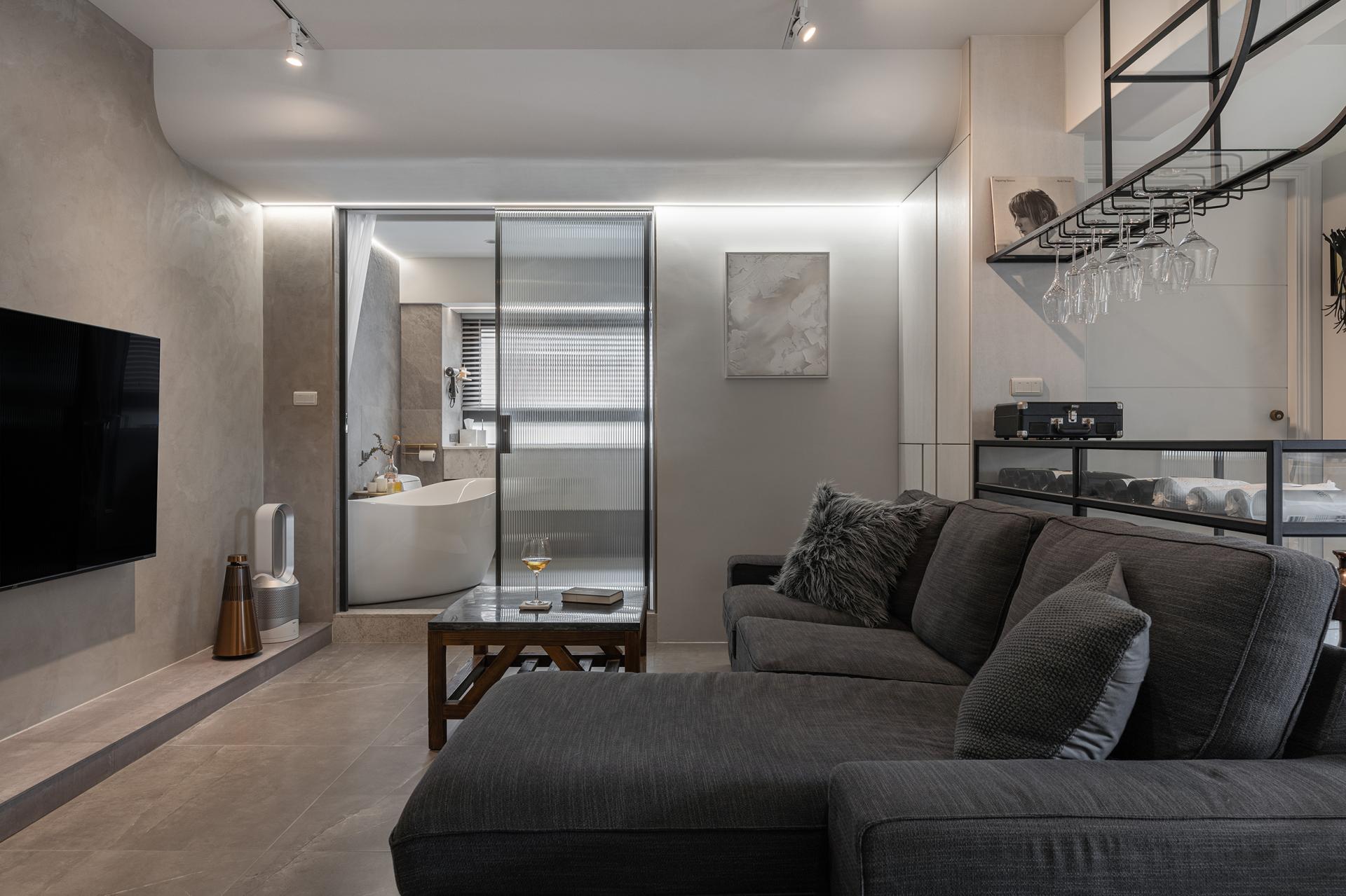London Design Awards Winner - Charming Days