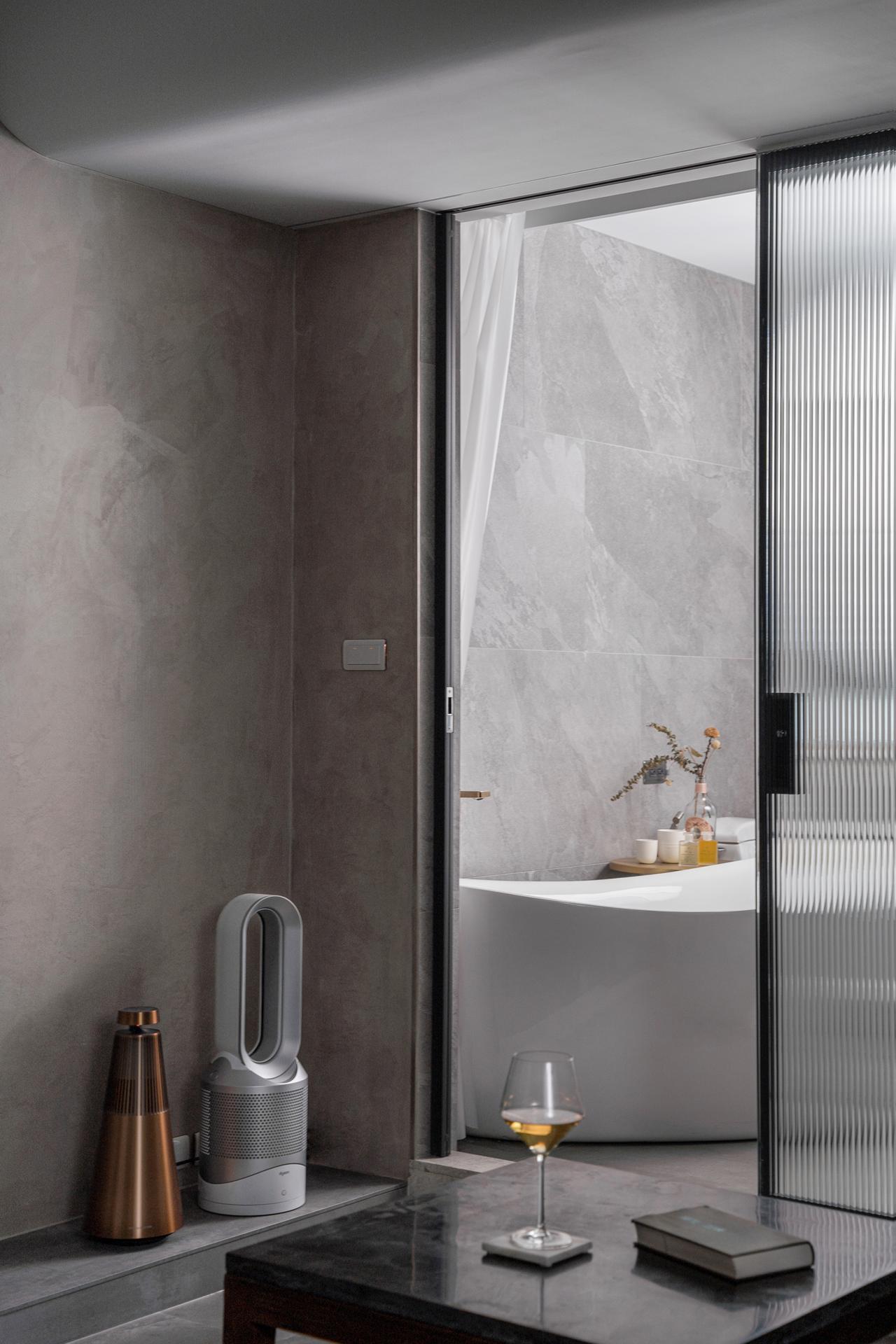 London Design Awards Winner - Charming Days