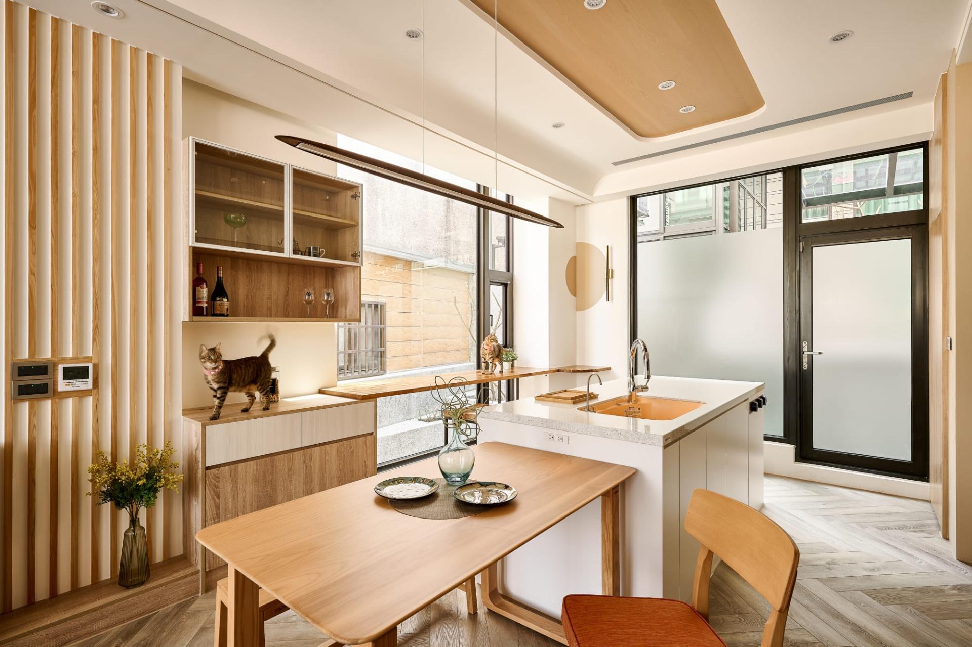 London Design Awards Winner - Satisfaction and Serendipity 