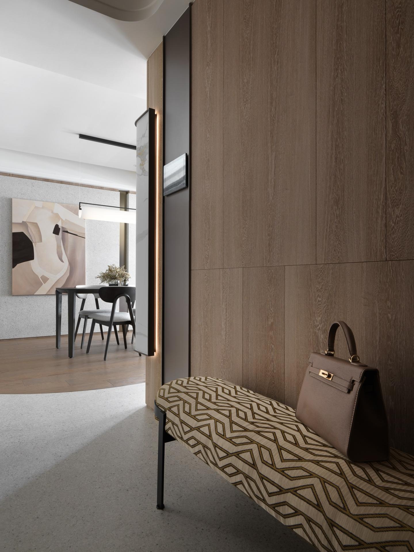 London Design Awards Winner - Light realm