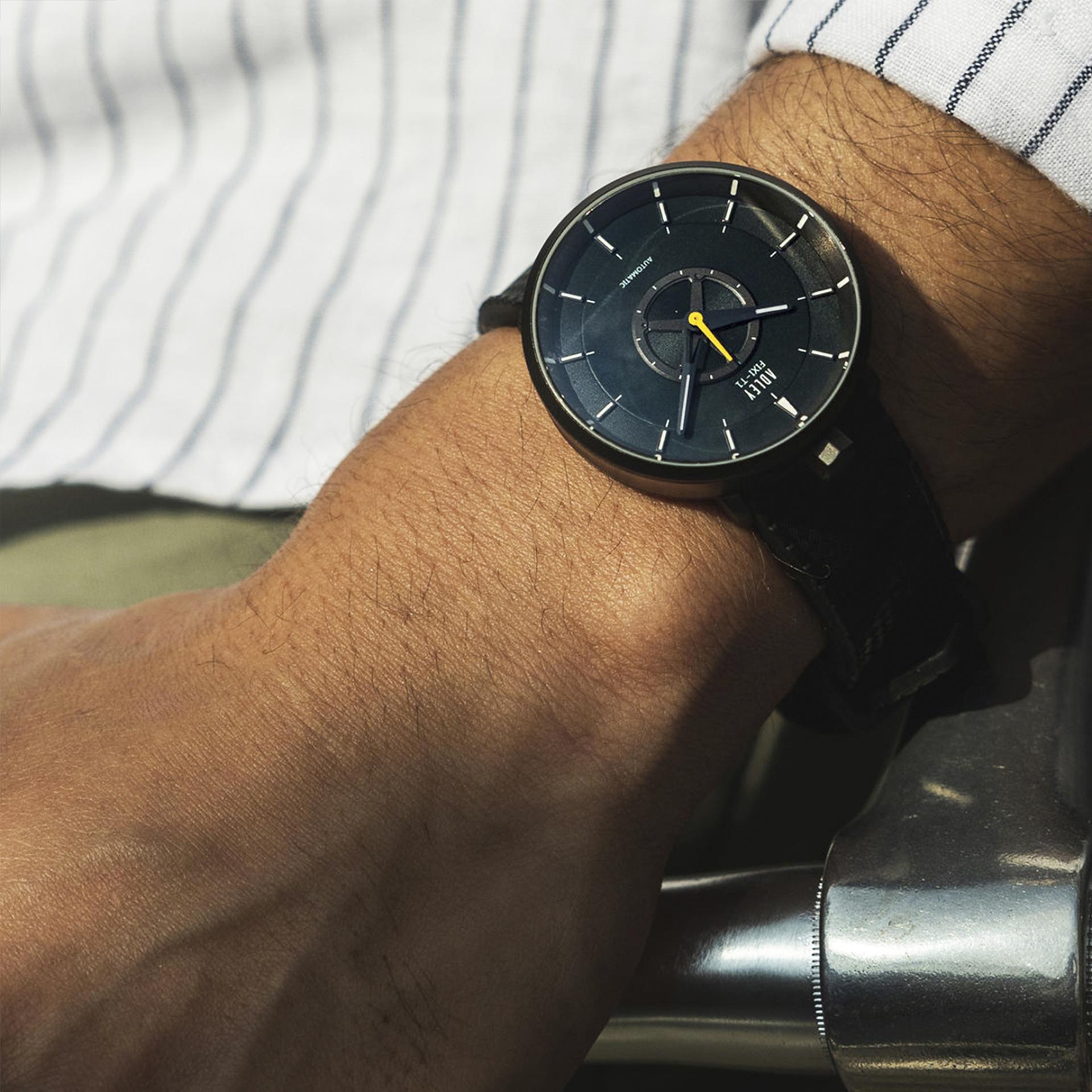 London Design Awards Winner - FIXI-T1 Watch 