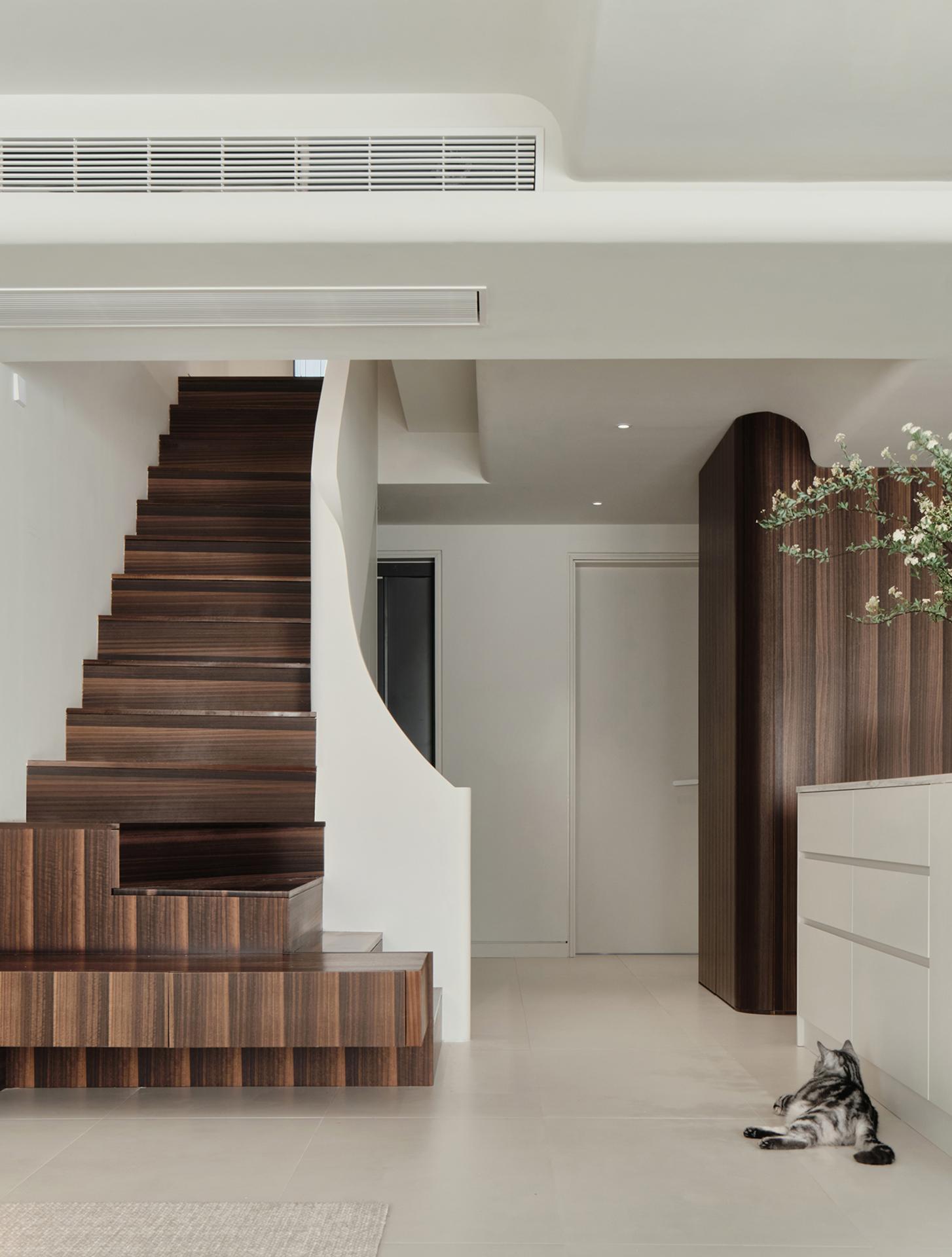 London Design Awards Winner - Zhonghangyuefu