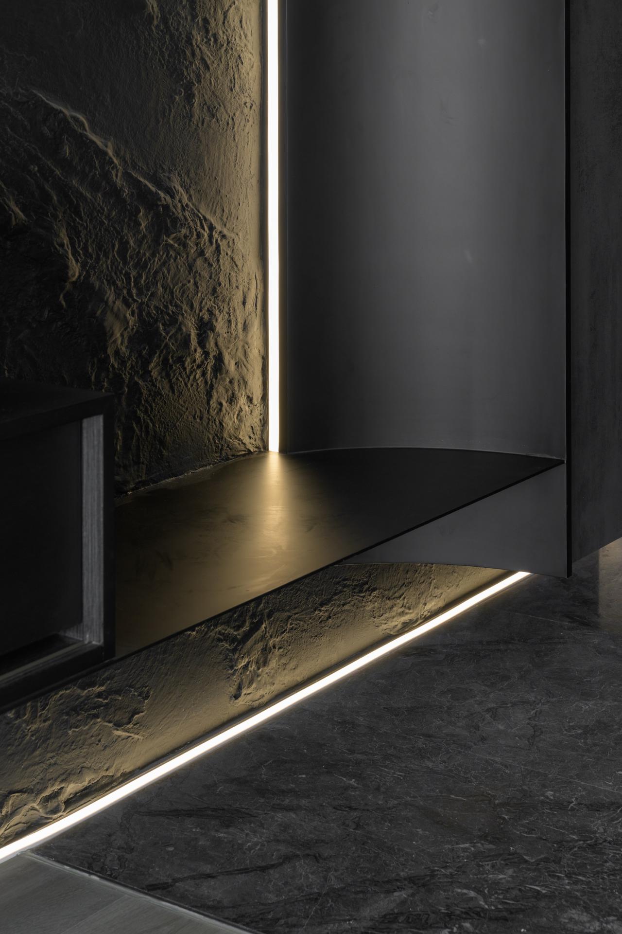 London Design Awards Winner - Lost in shades of darkness