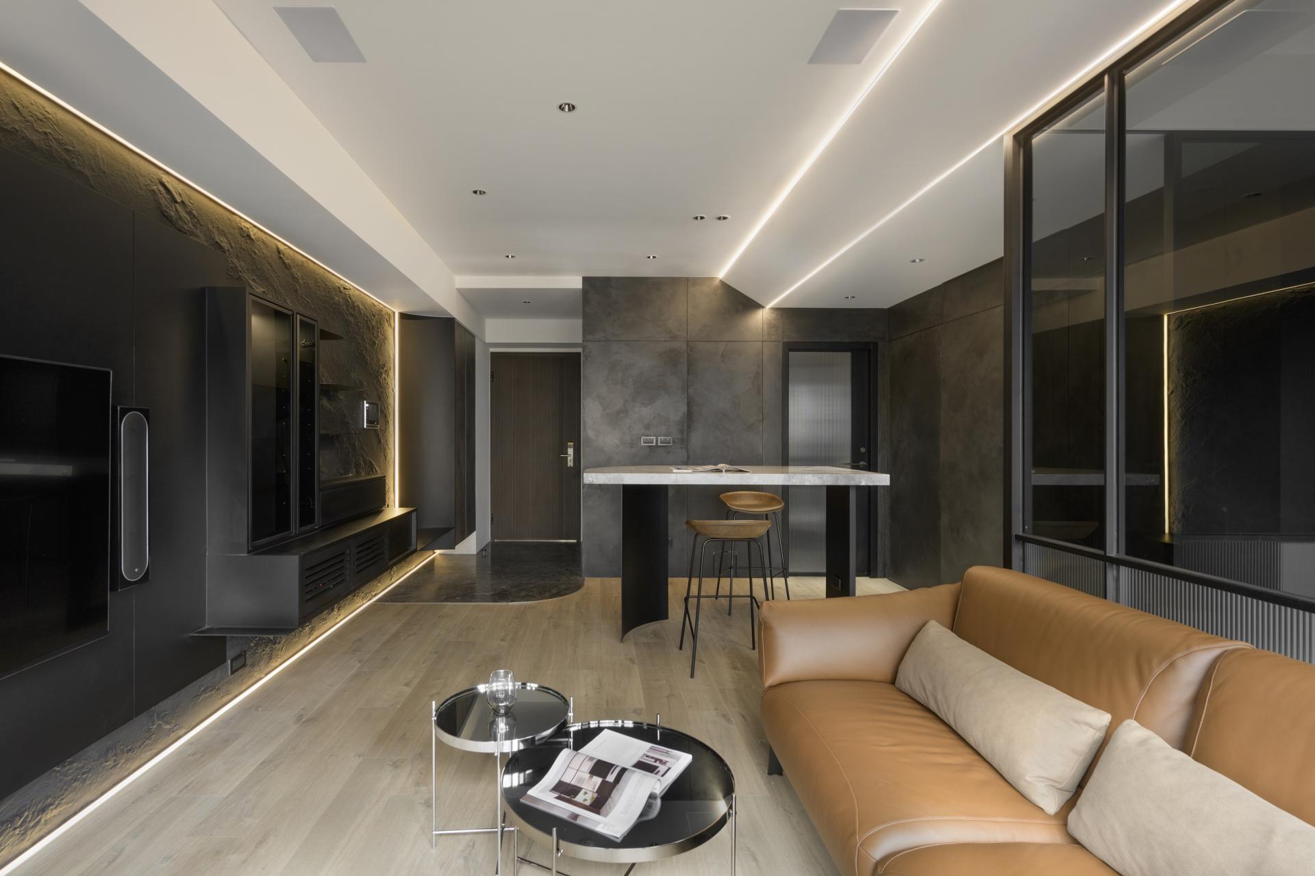 London Design Awards Winner - Lost in shades of darkness