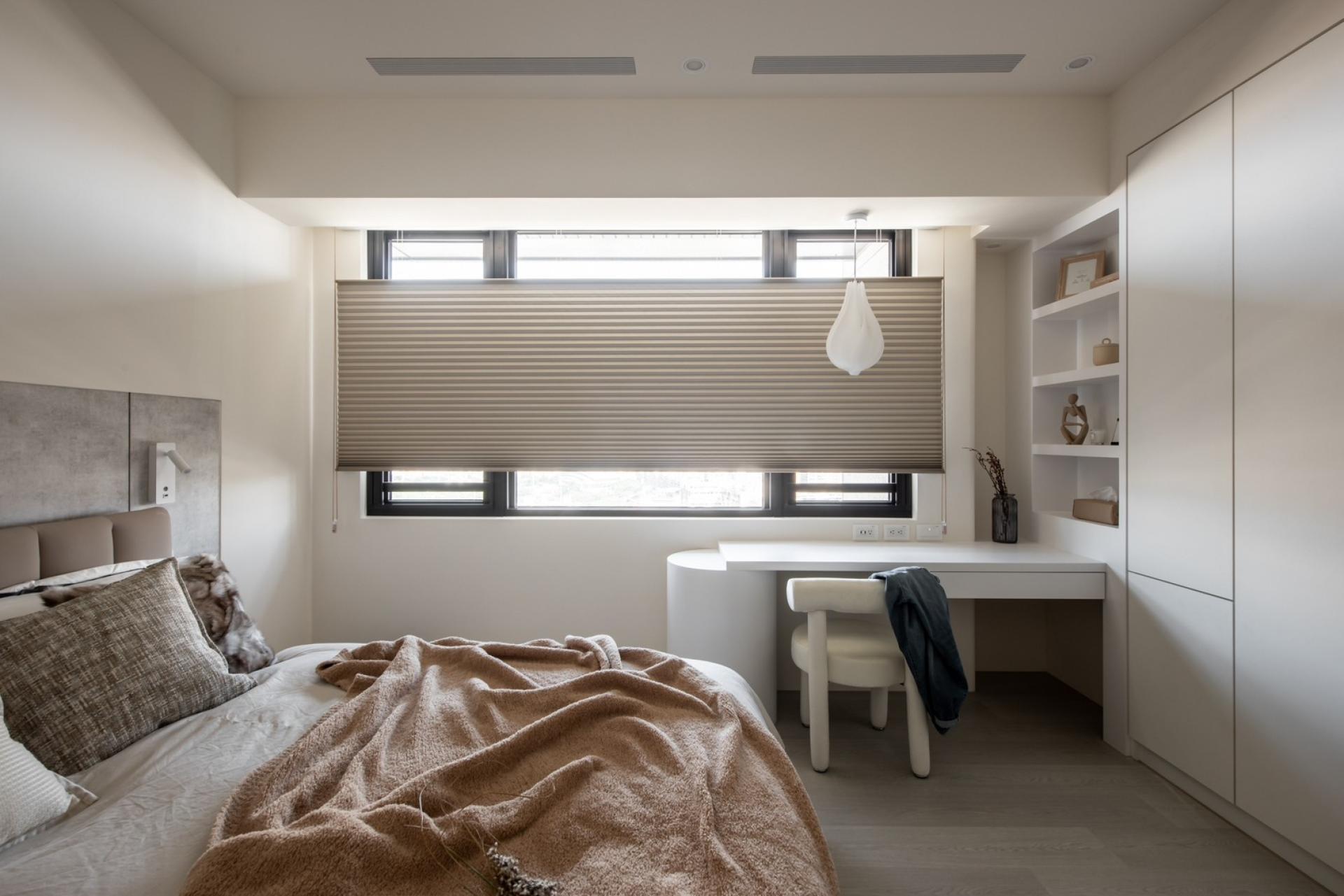 London Design Awards Winner - The beauty of autumn