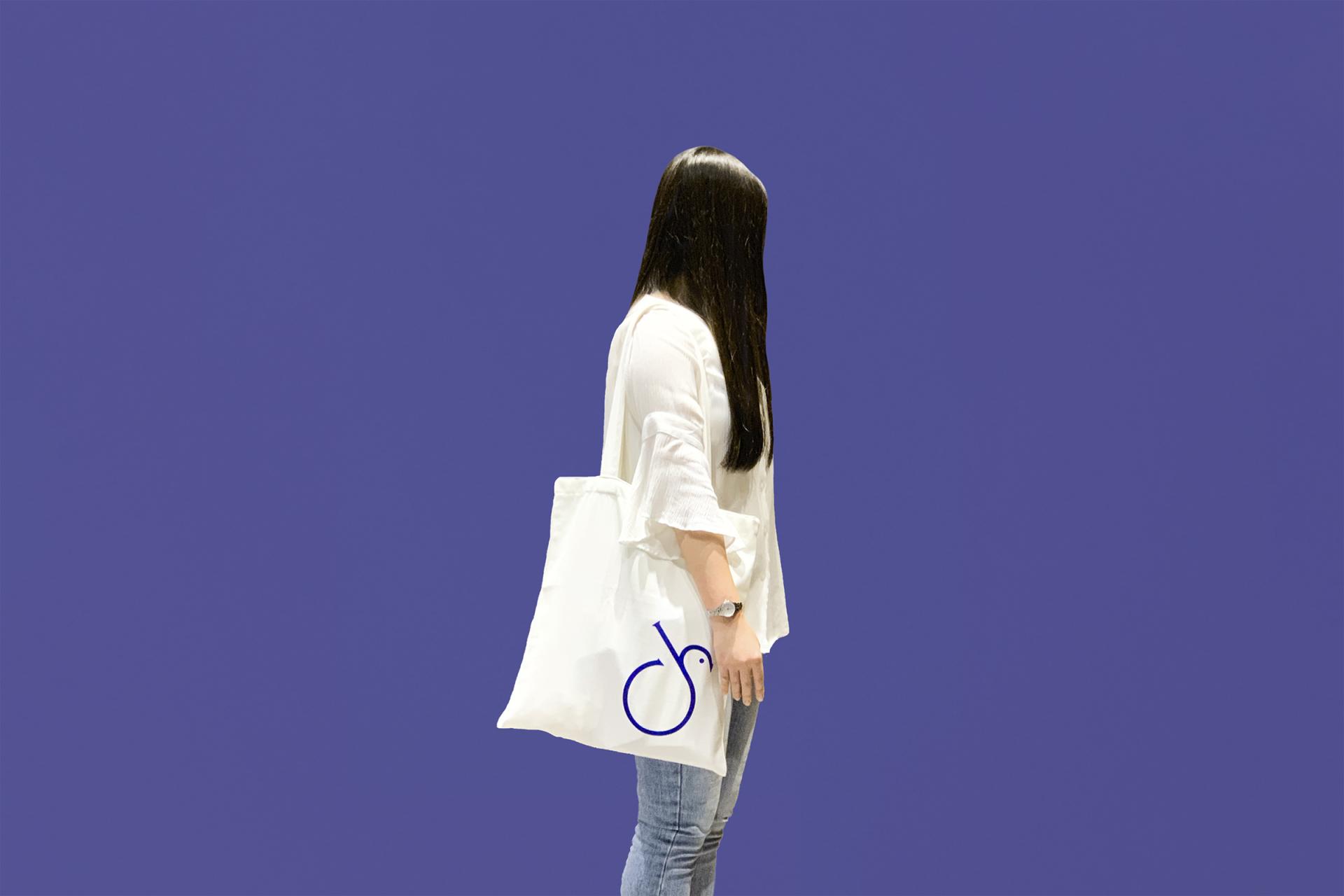London Design Awards Winner - Jisoo Ban : Personal Brand Identity & Merchandise Design