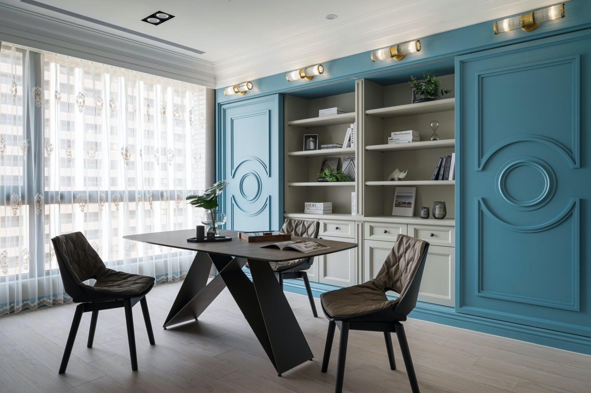 London Design Awards Winner - The Graceful Flow
