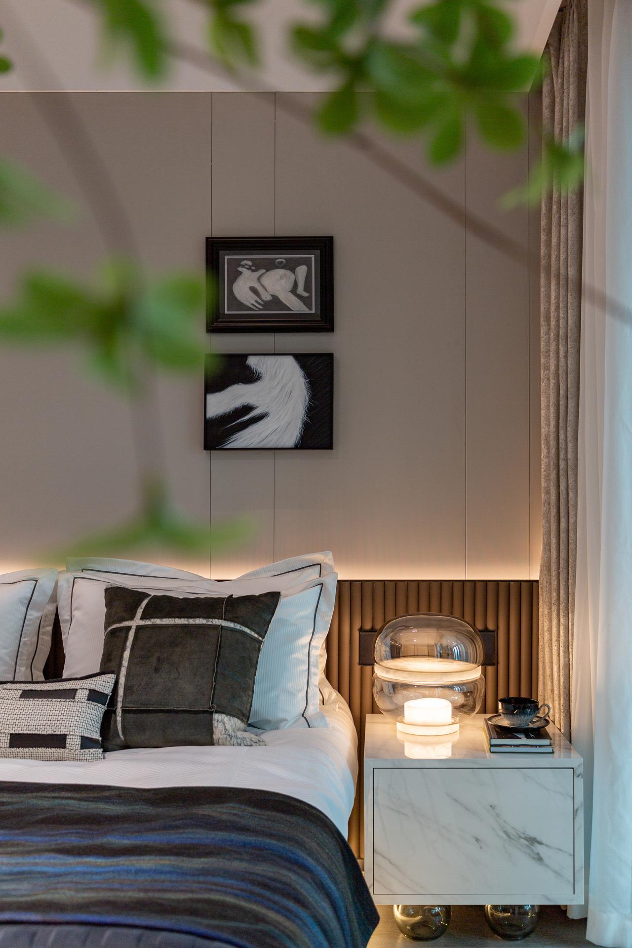 London Design Awards Winner - River Center 190 Sample Room