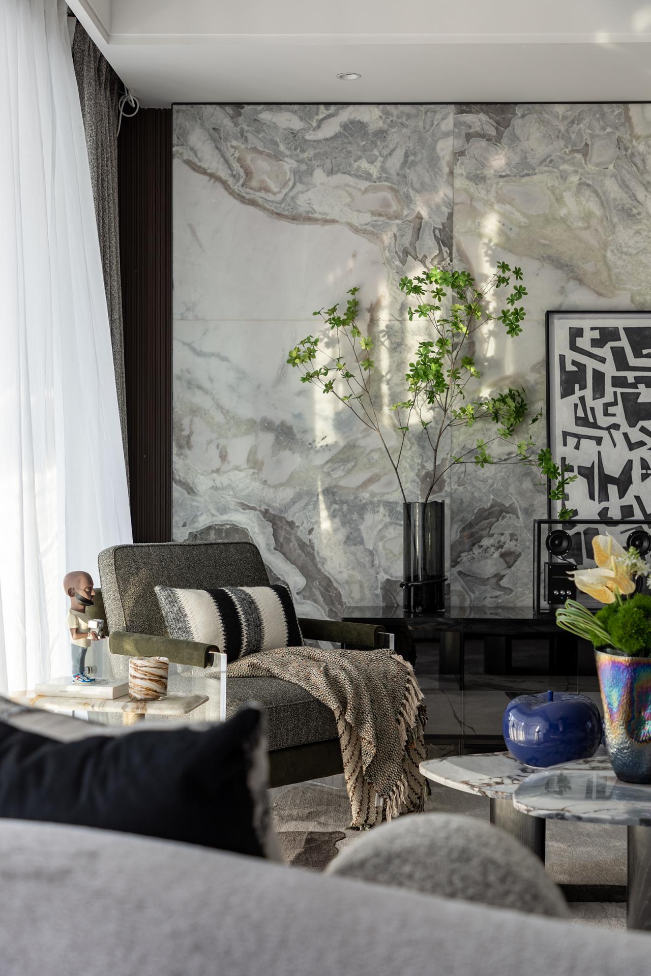London Design Awards Winner - River Center 190 Sample Room