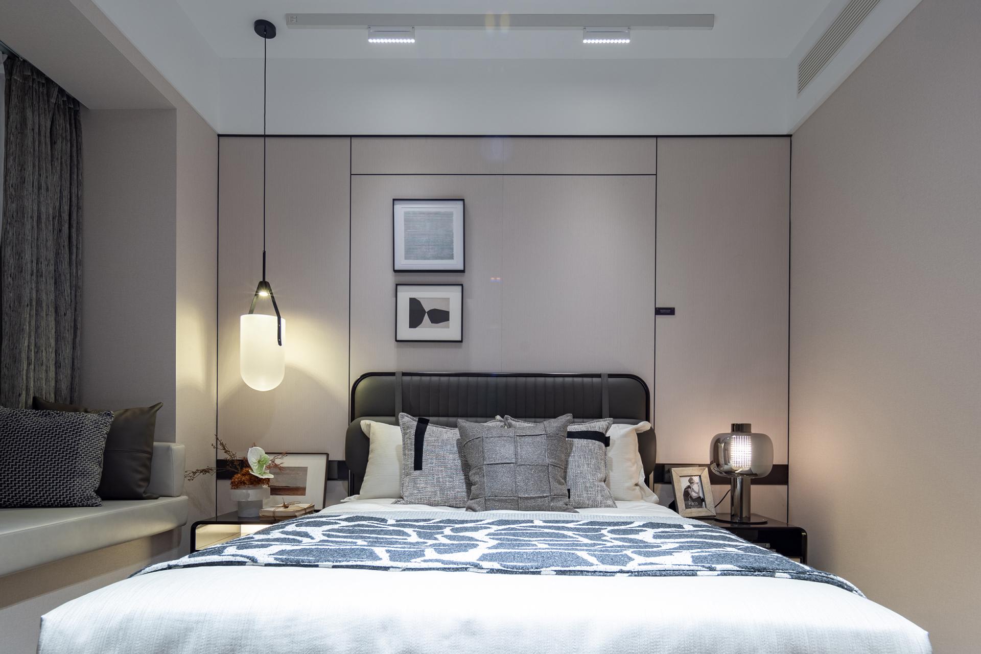London Design Awards Winner - River Center 255 Sample Room