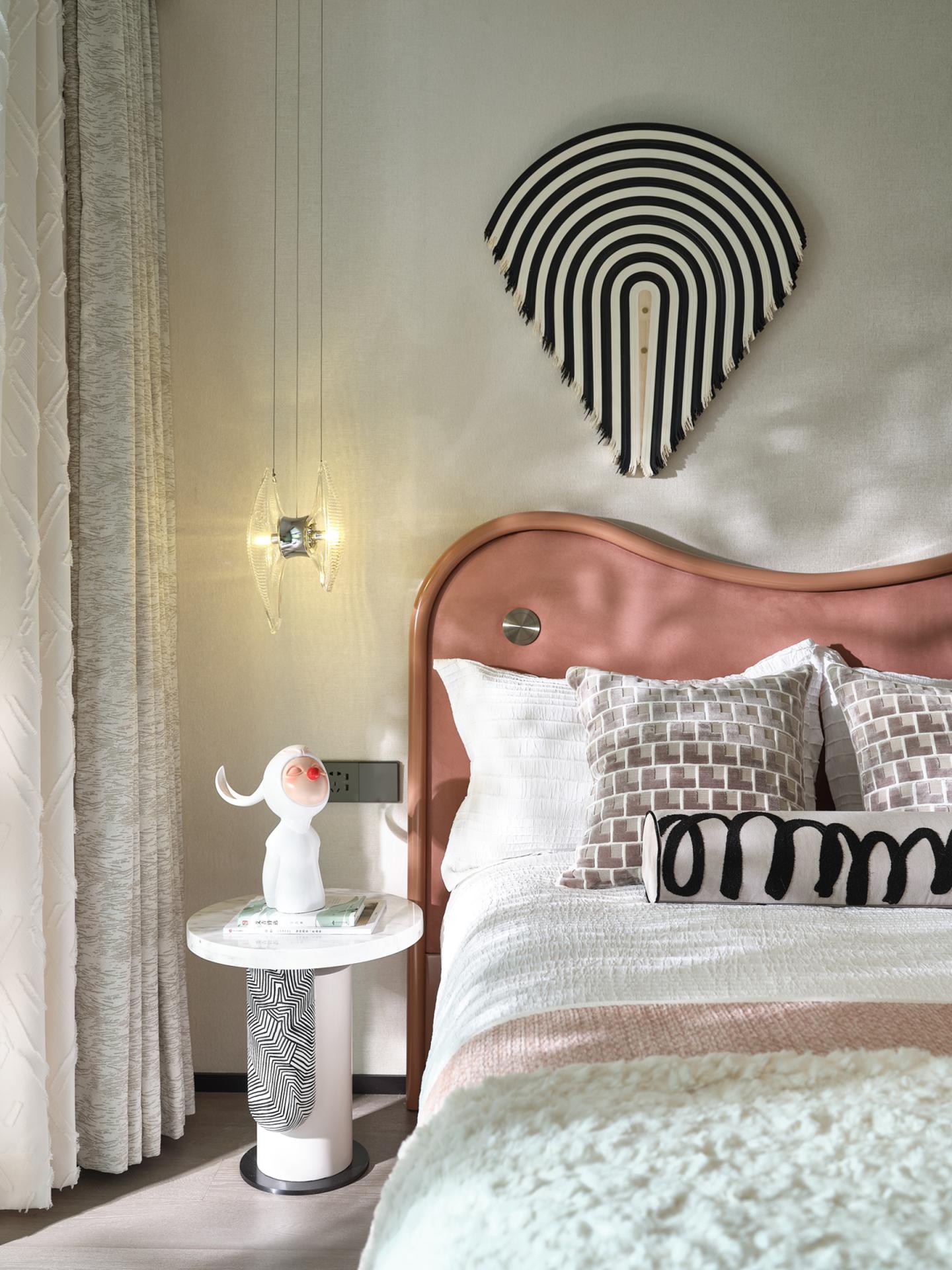 London Design Awards Winner - River Center 255 Sample Room