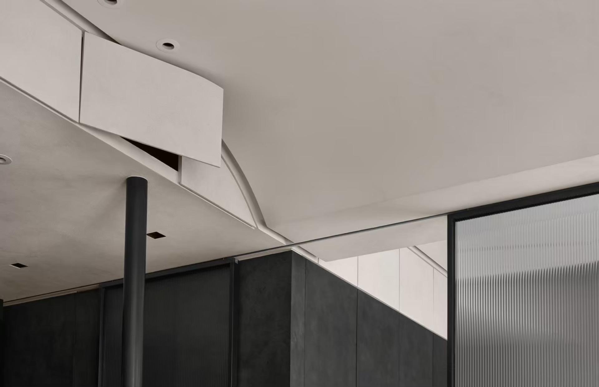 London Design Awards Winner - Round Dance