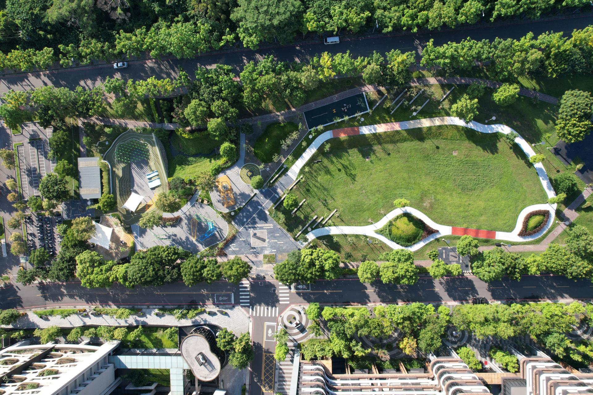 London Design Awards Winner - Xinglong Park Natural Forest Playground