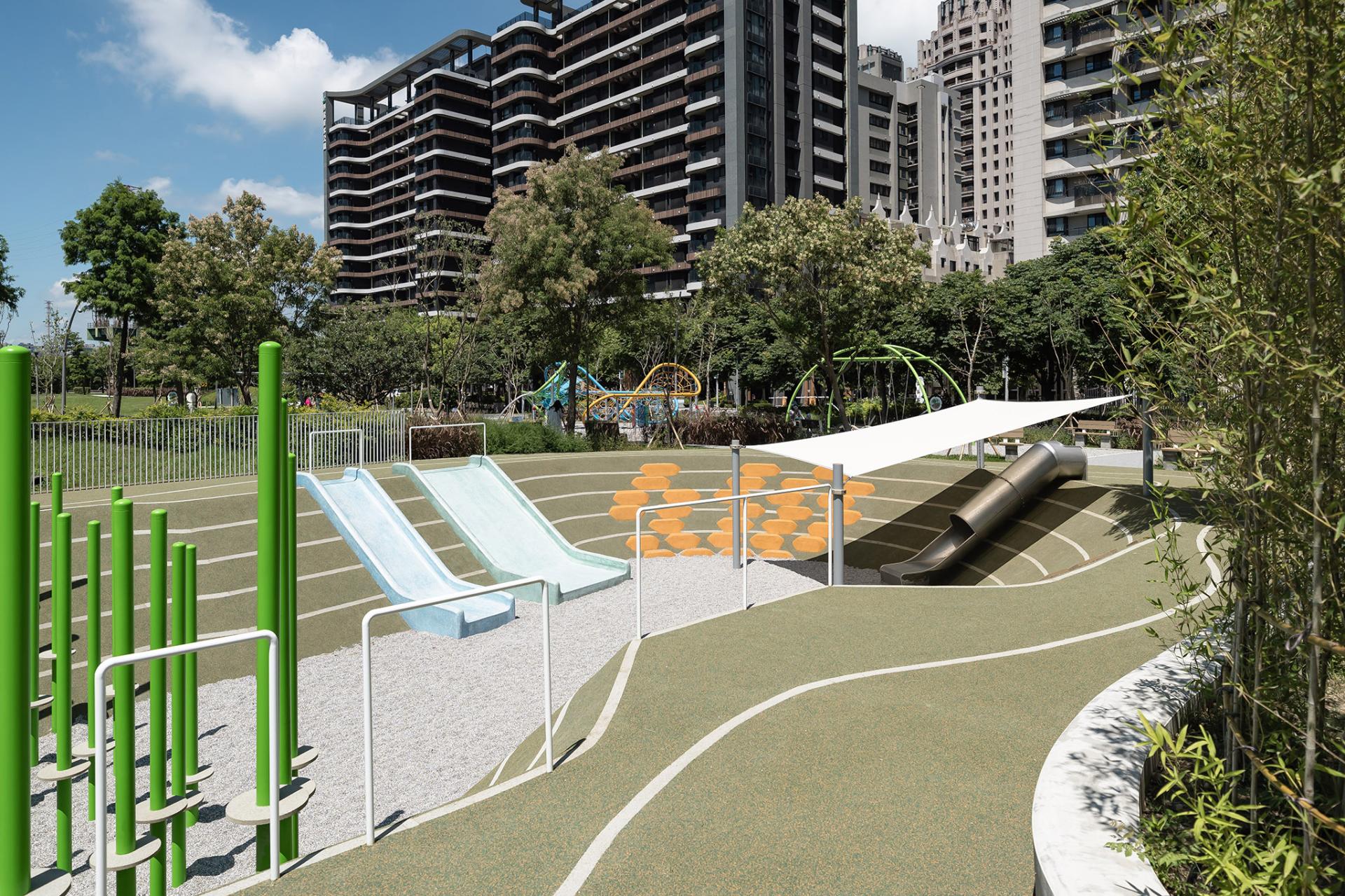 London Design Awards Winner - Xinglong Park Natural Forest Playground