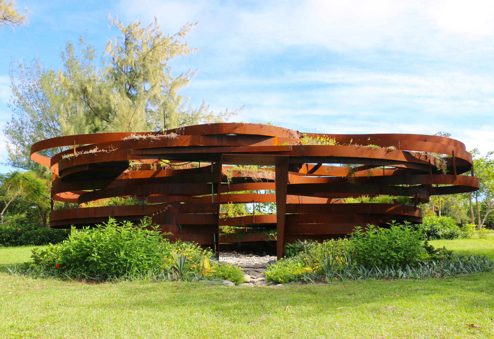 London Design Awards Winner - Layering Mountain (層山)