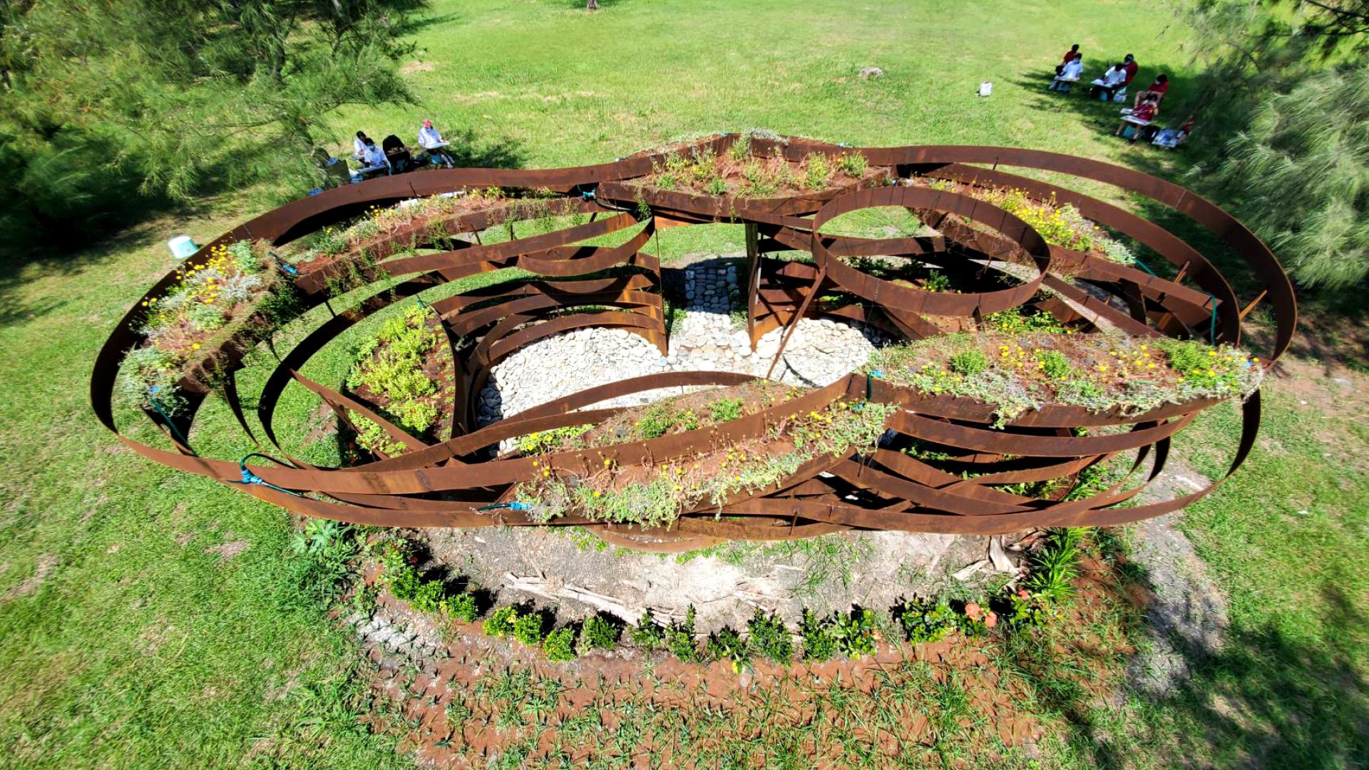London Design Awards Winner - Layering Mountain (層山)