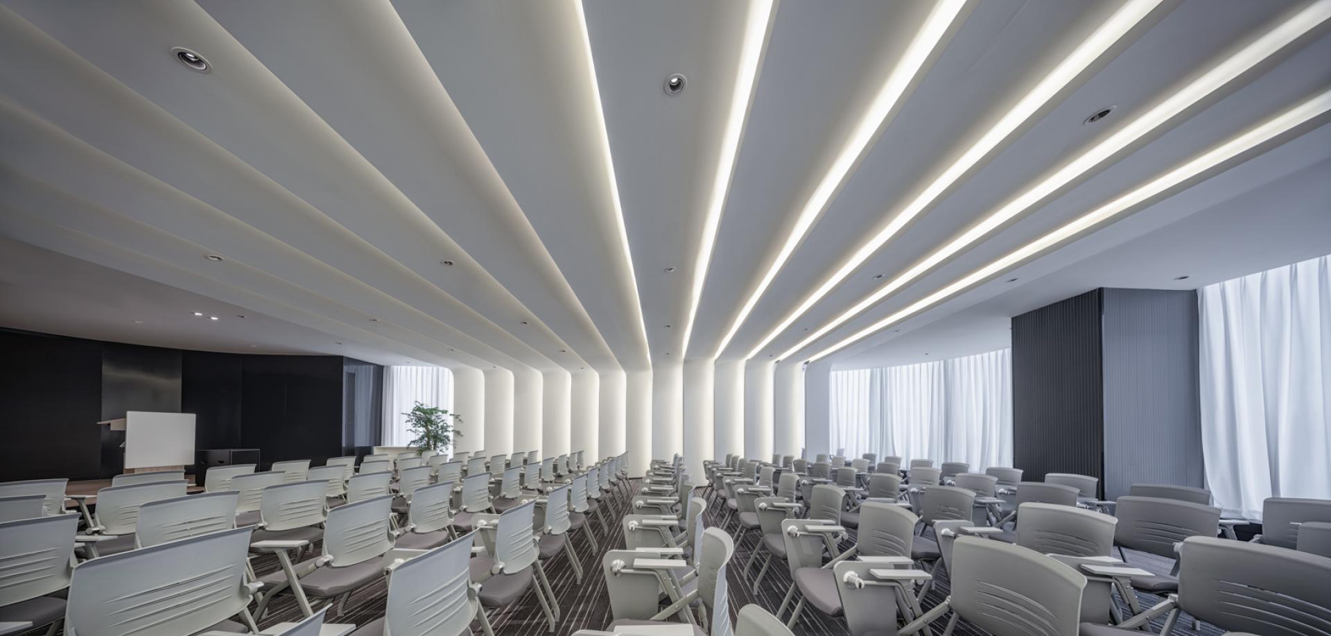 London Design Awards Winner - Shanghai Digital Advertising Industry Park Interior Design
