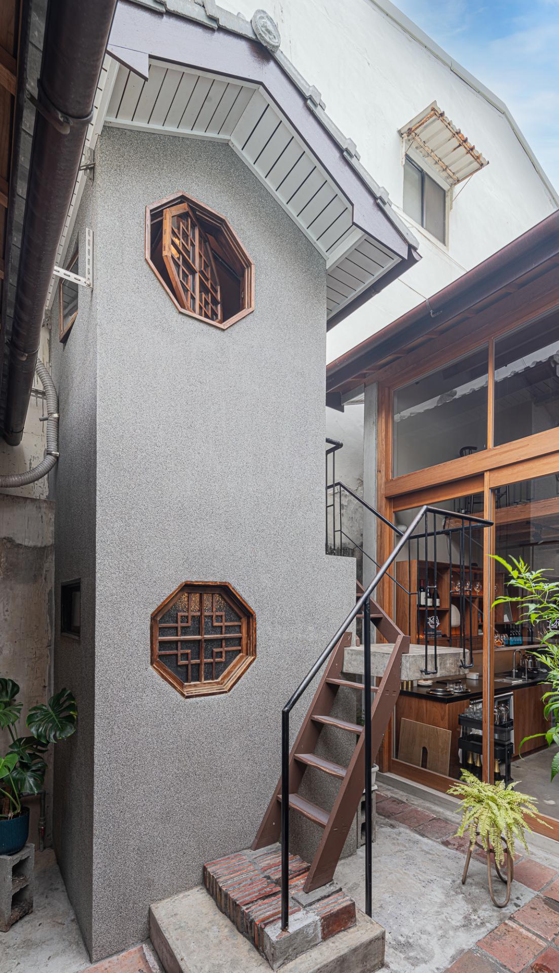 London Design Awards Winner - Swallow Cafe