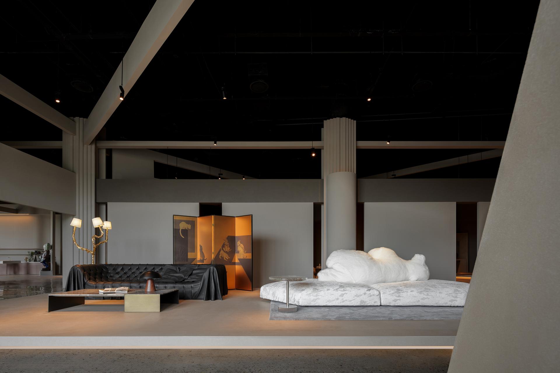 London Design Awards Winner - 2377 Life Aesthetics Design Center