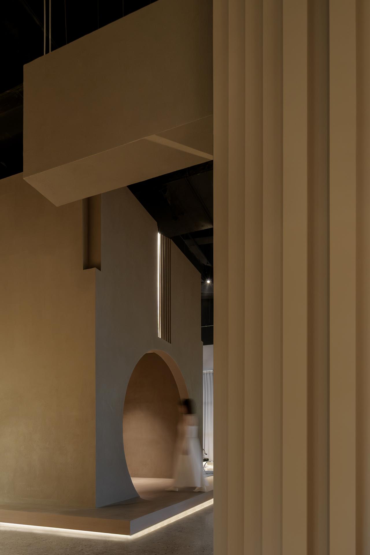 London Design Awards Winner - 2377 Life Aesthetics Design Center