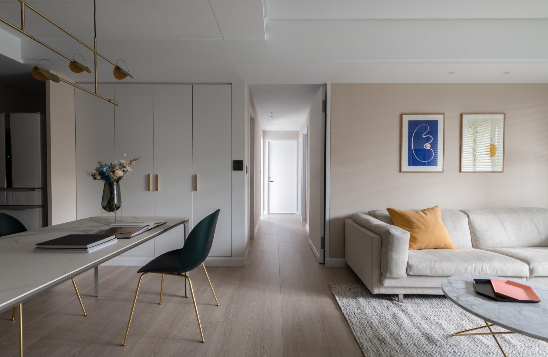 London Design Awards Winner -  A low-key luxurious ambience with diffused light