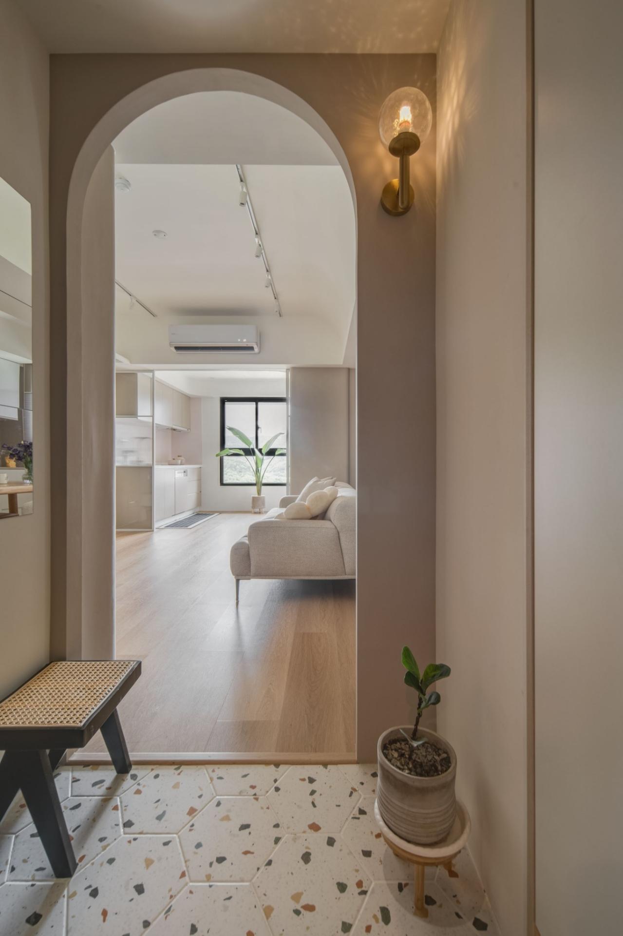 London Design Awards Winner - Warm Light Residence