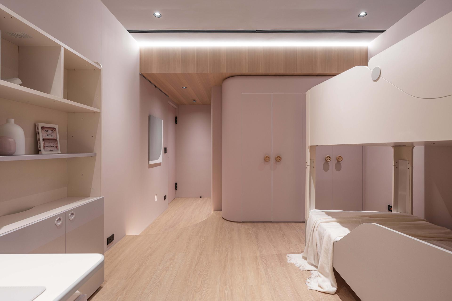 London Design Awards Winner - Reduction