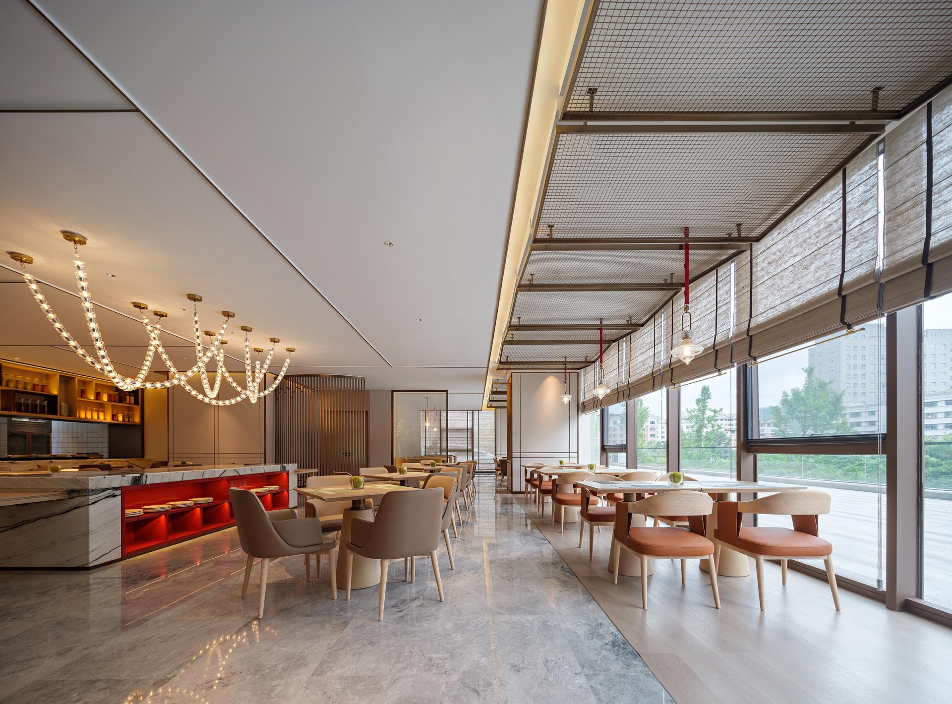London Design Awards Winner - Fame Hotel