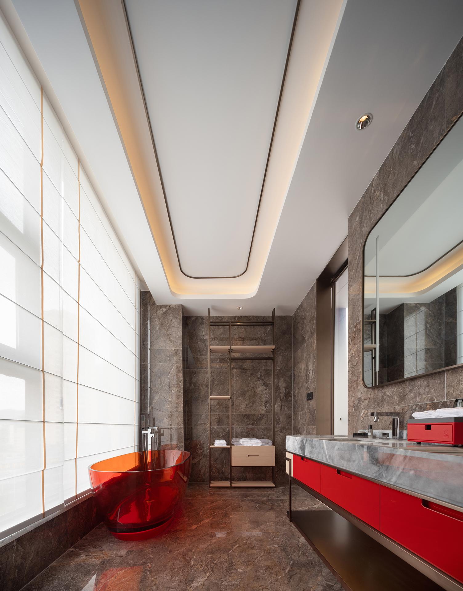 London Design Awards Winner - Fame Hotel