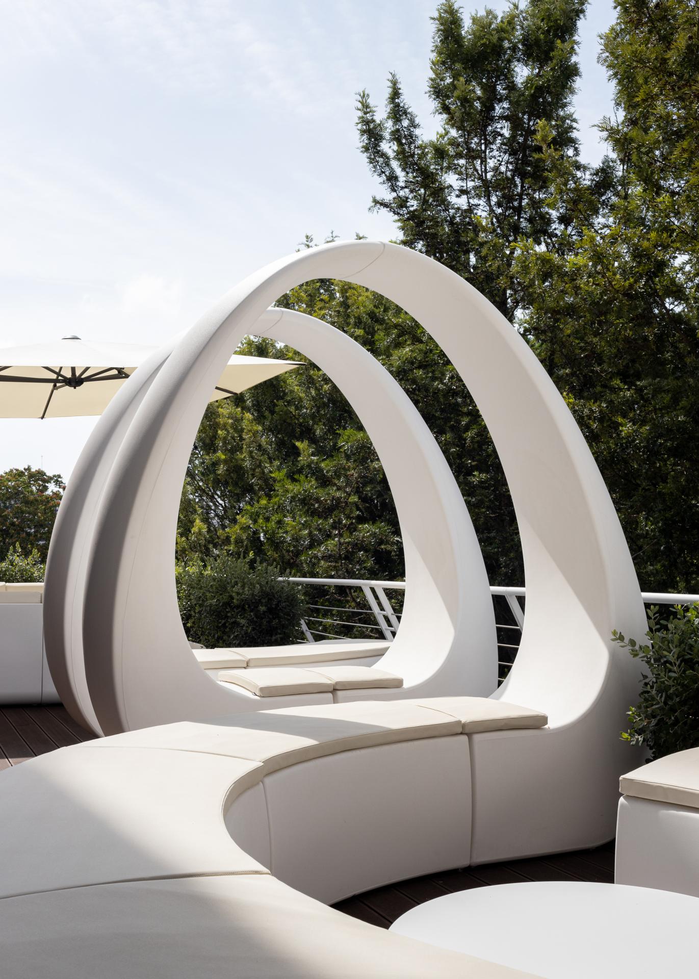 London Design Awards Winner - Brazy Lisboa