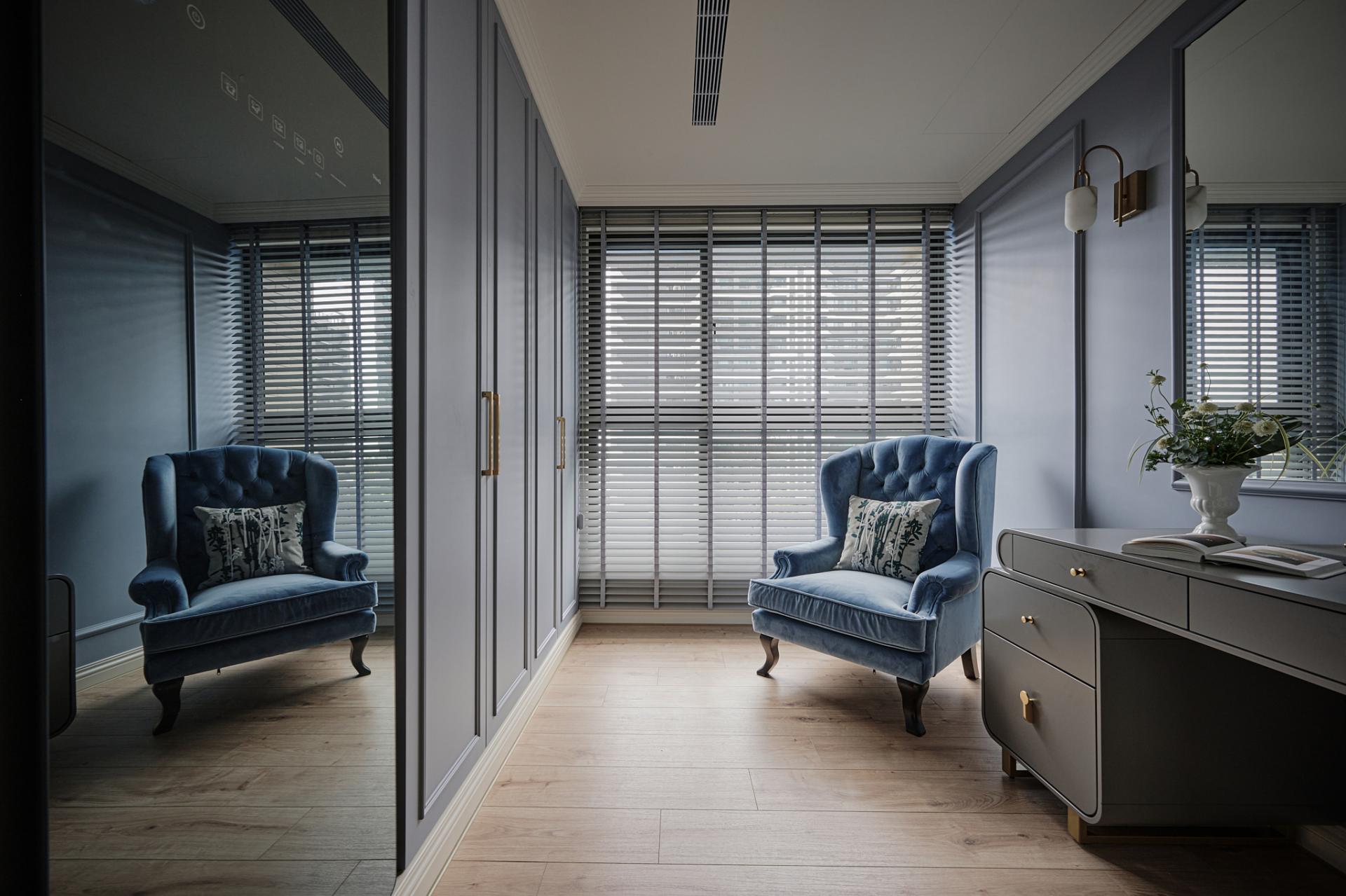 London Design Awards Winner - The Classical Fort