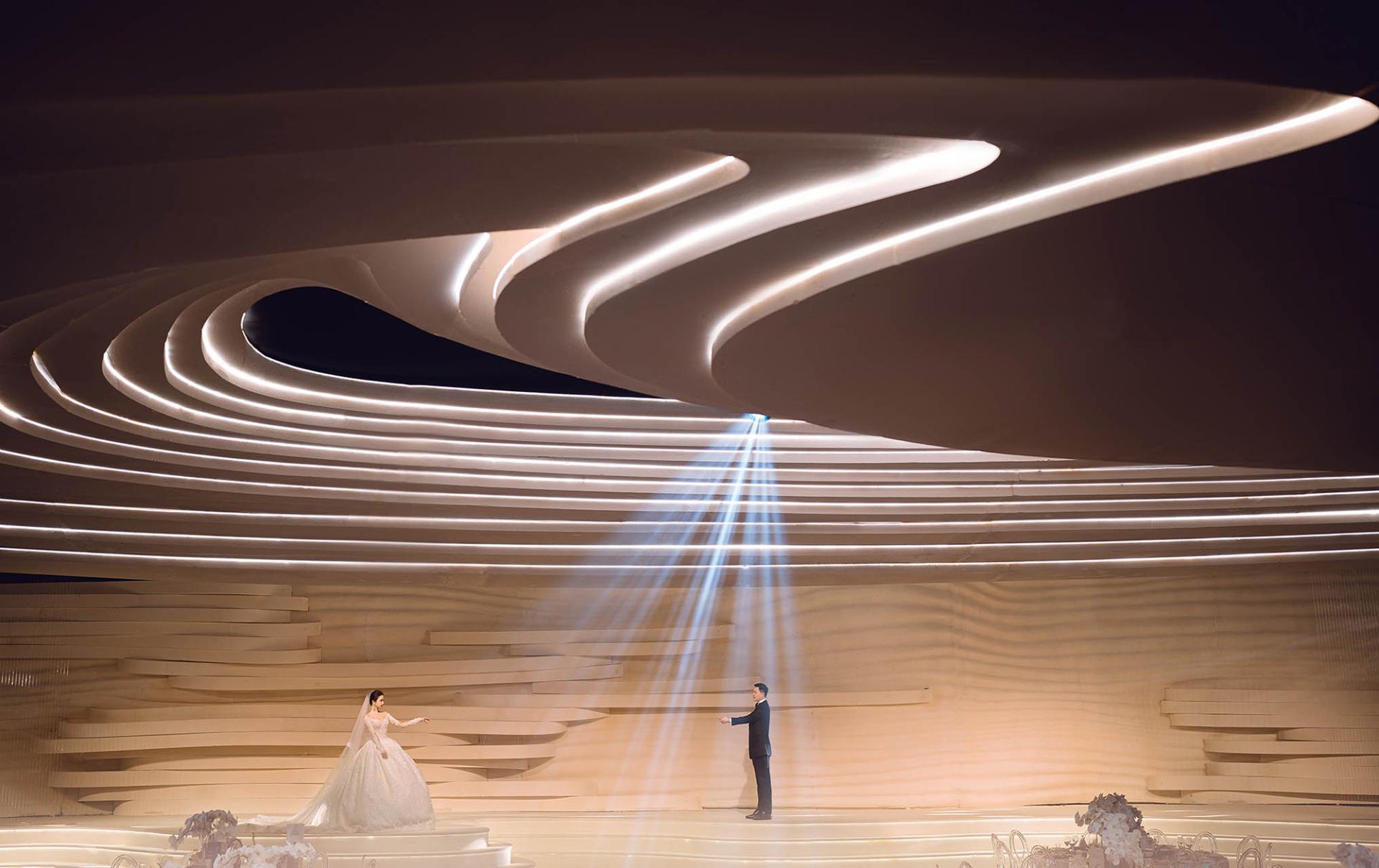 London Design Awards Winner - In Flow of Time