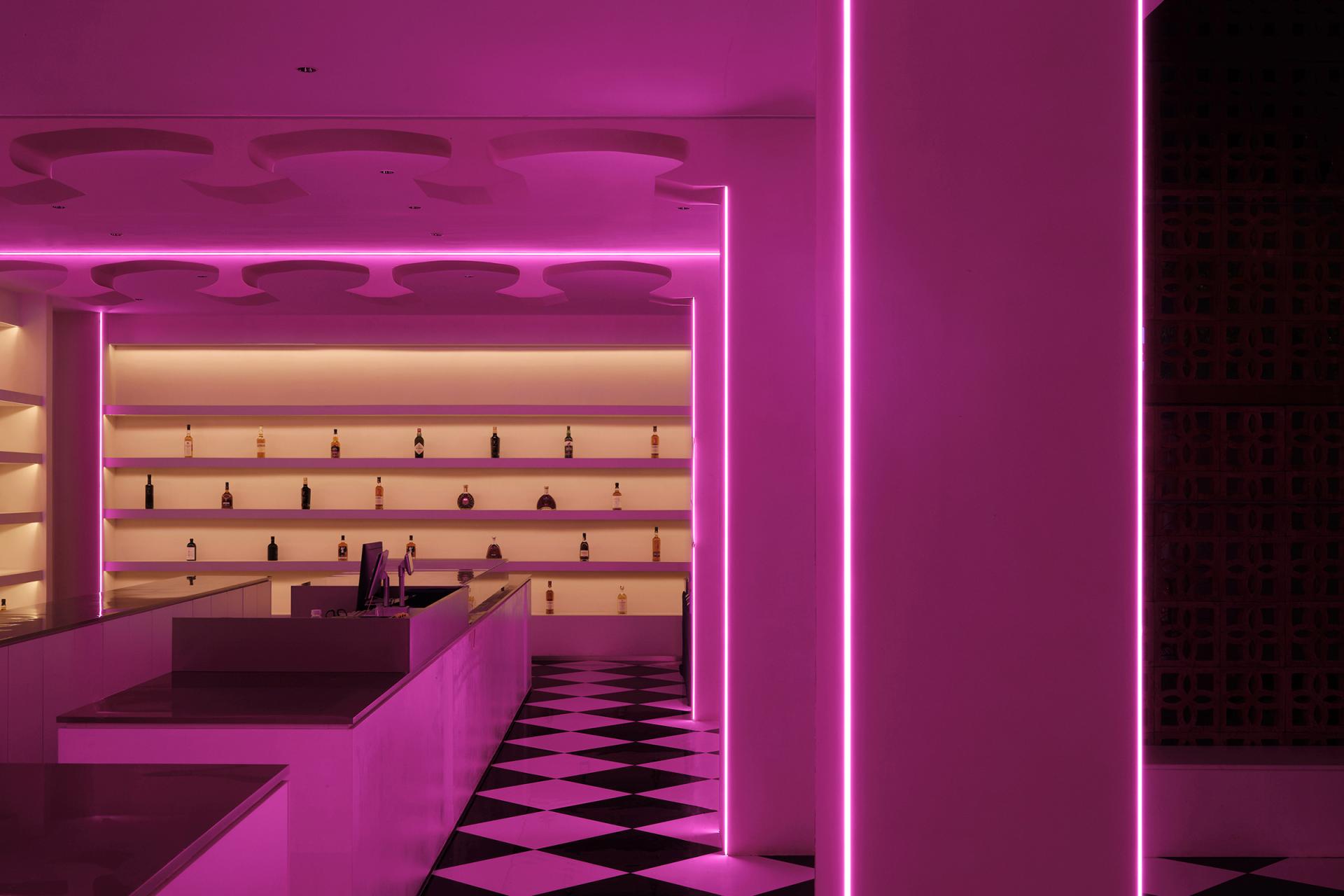 London Design Awards Winner - Pink Dream