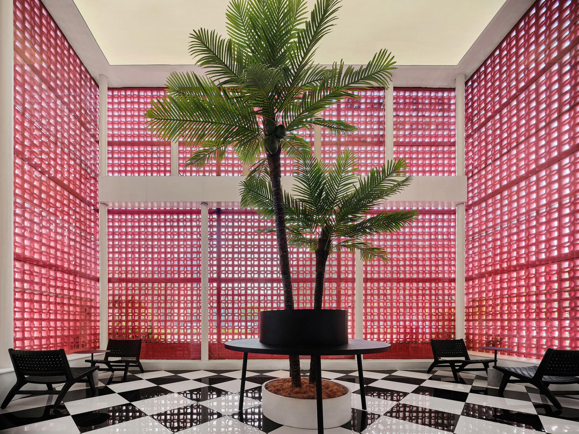London Design Awards Winner - Pink Dream