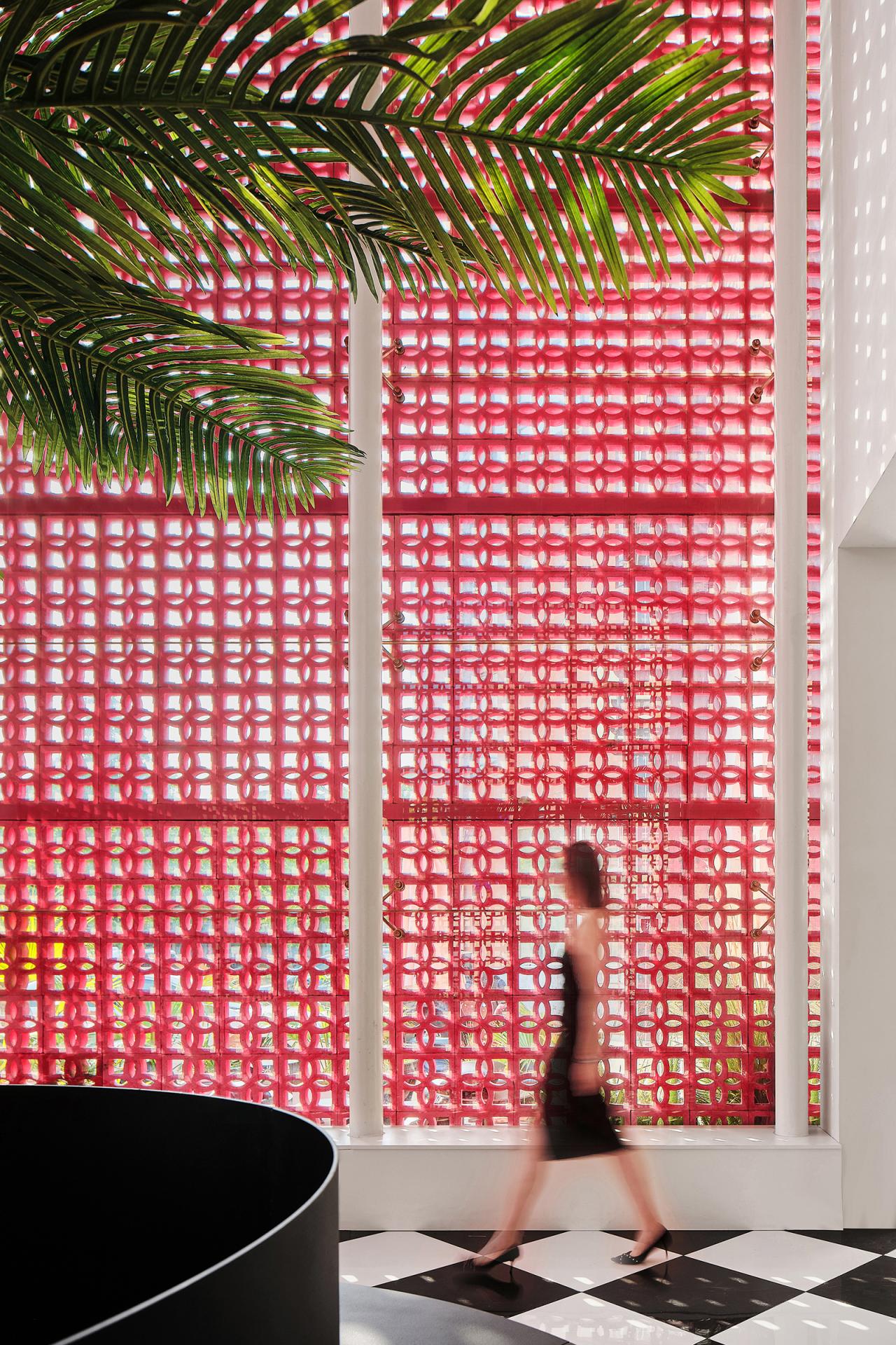London Design Awards Winner - Pink Dream