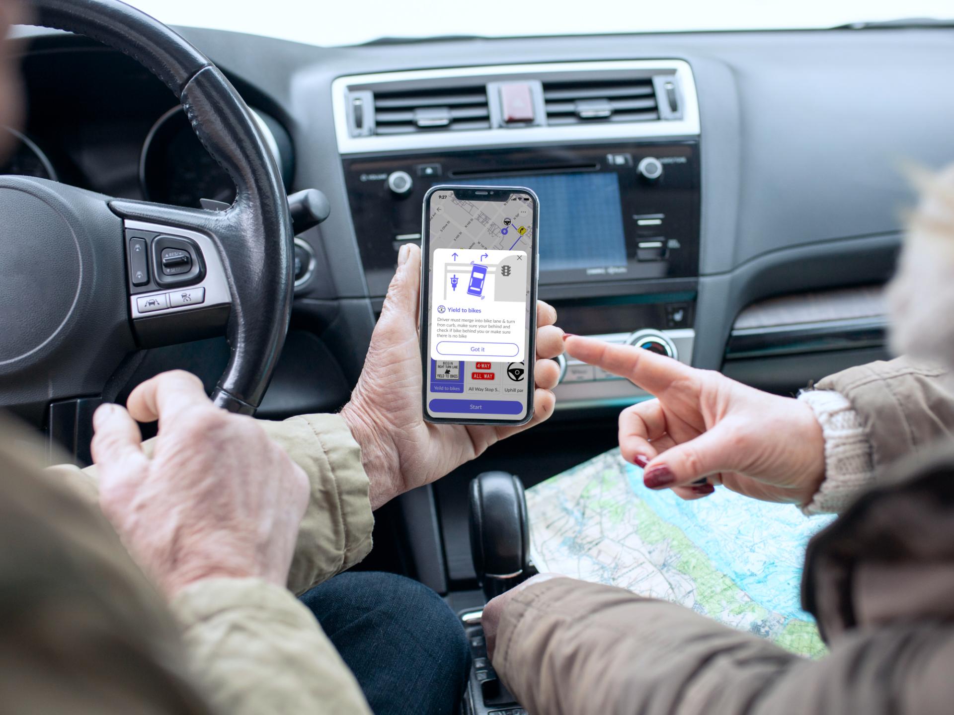 London Design Awards Winner - Way to Drive: Navigating Foreign Roads Safely