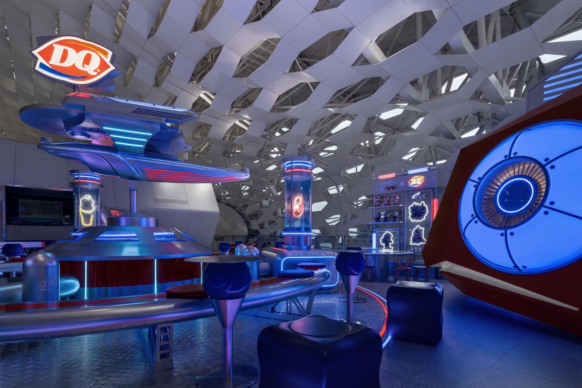London Design Awards Winner - DQ Shenzhen Bao'an Airport Store