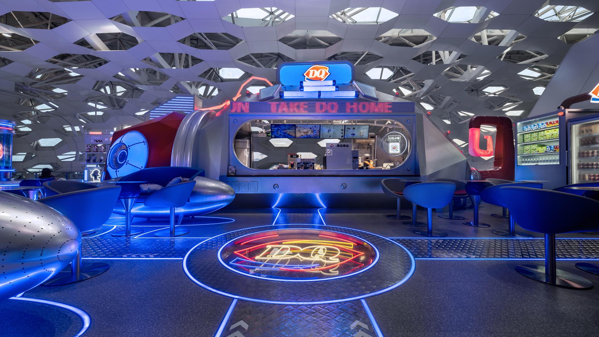 London Design Awards Winner - DQ Shenzhen Bao'an Airport Store