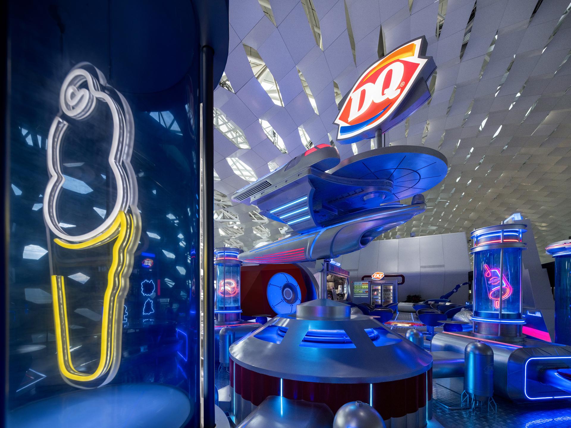 London Design Awards Winner - DQ Shenzhen Bao'an Airport Store